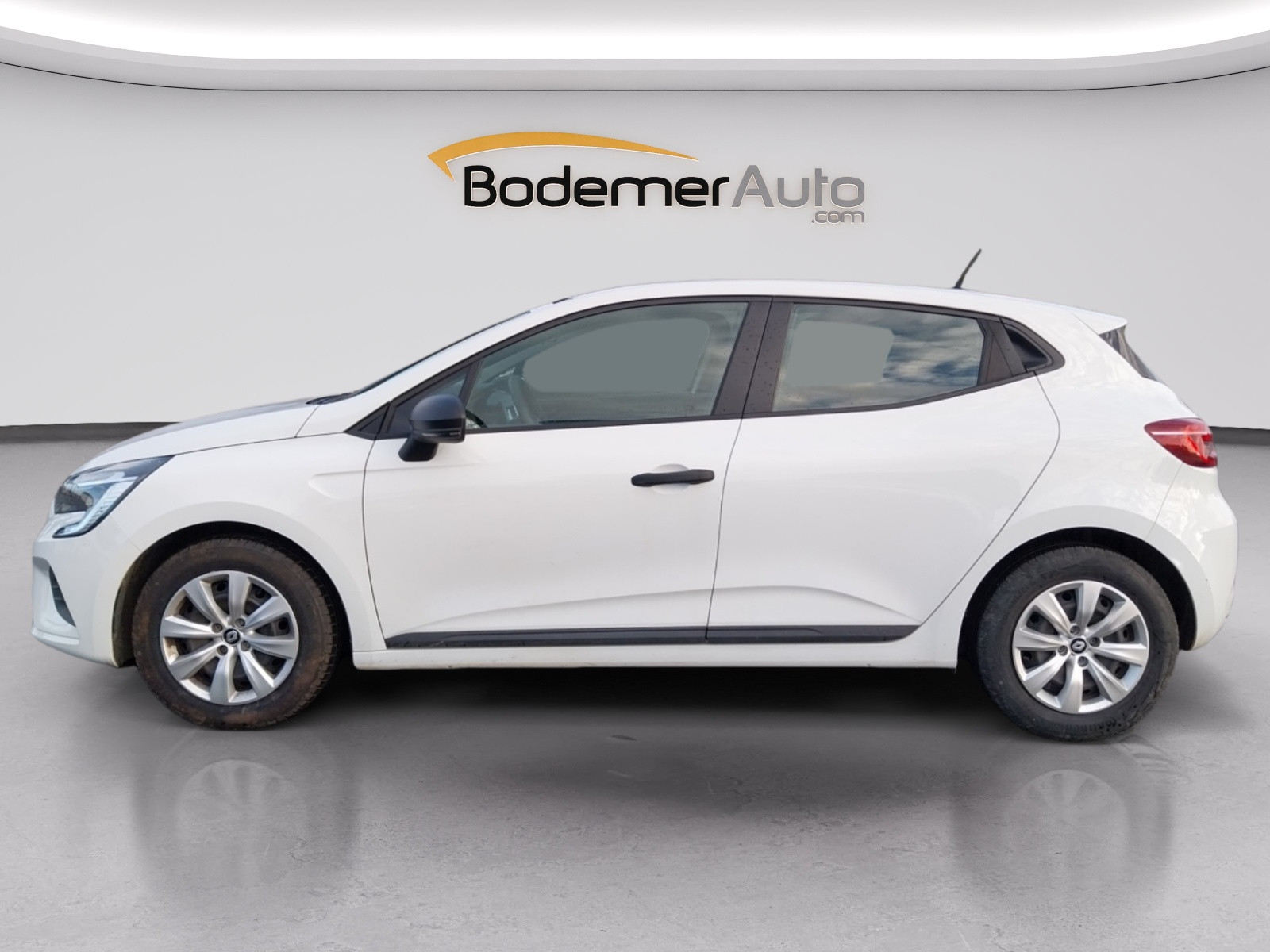 Vente en ligne Renault Clio 5 Clio SCe 65 au prix de 12 490 €