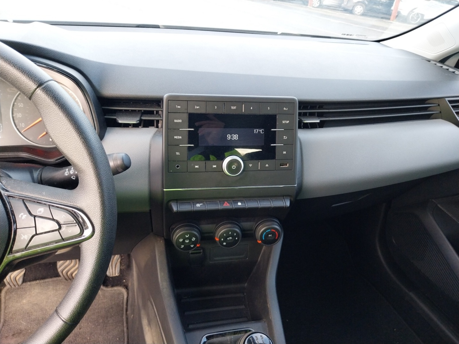 Vente en ligne Renault Clio 5 Clio SCe 65 au prix de 12 490 €