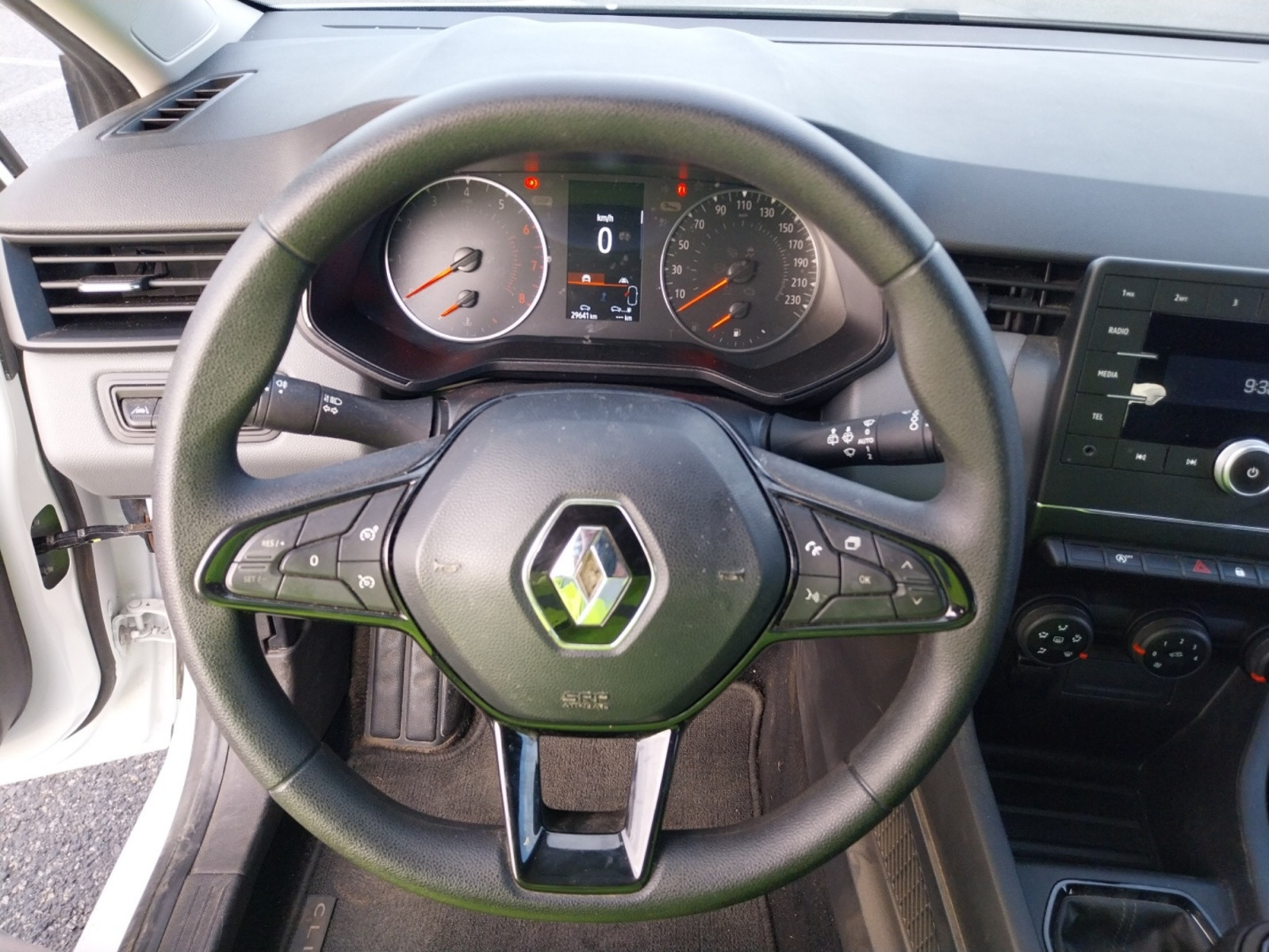 Vente en ligne Renault Clio 5 Clio SCe 65 au prix de 12 490 €