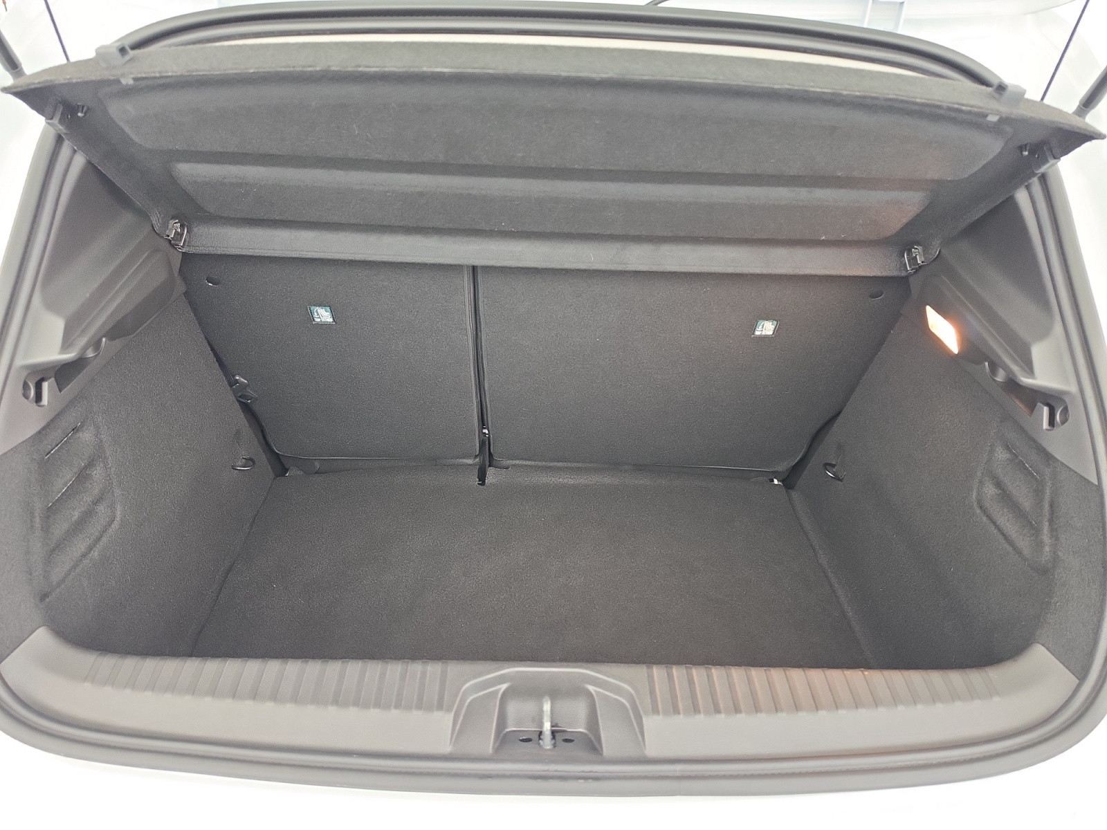Vente en ligne Renault Clio 5 Clio Blue dCi 100 ch GSR2 au prix de 16 490 €