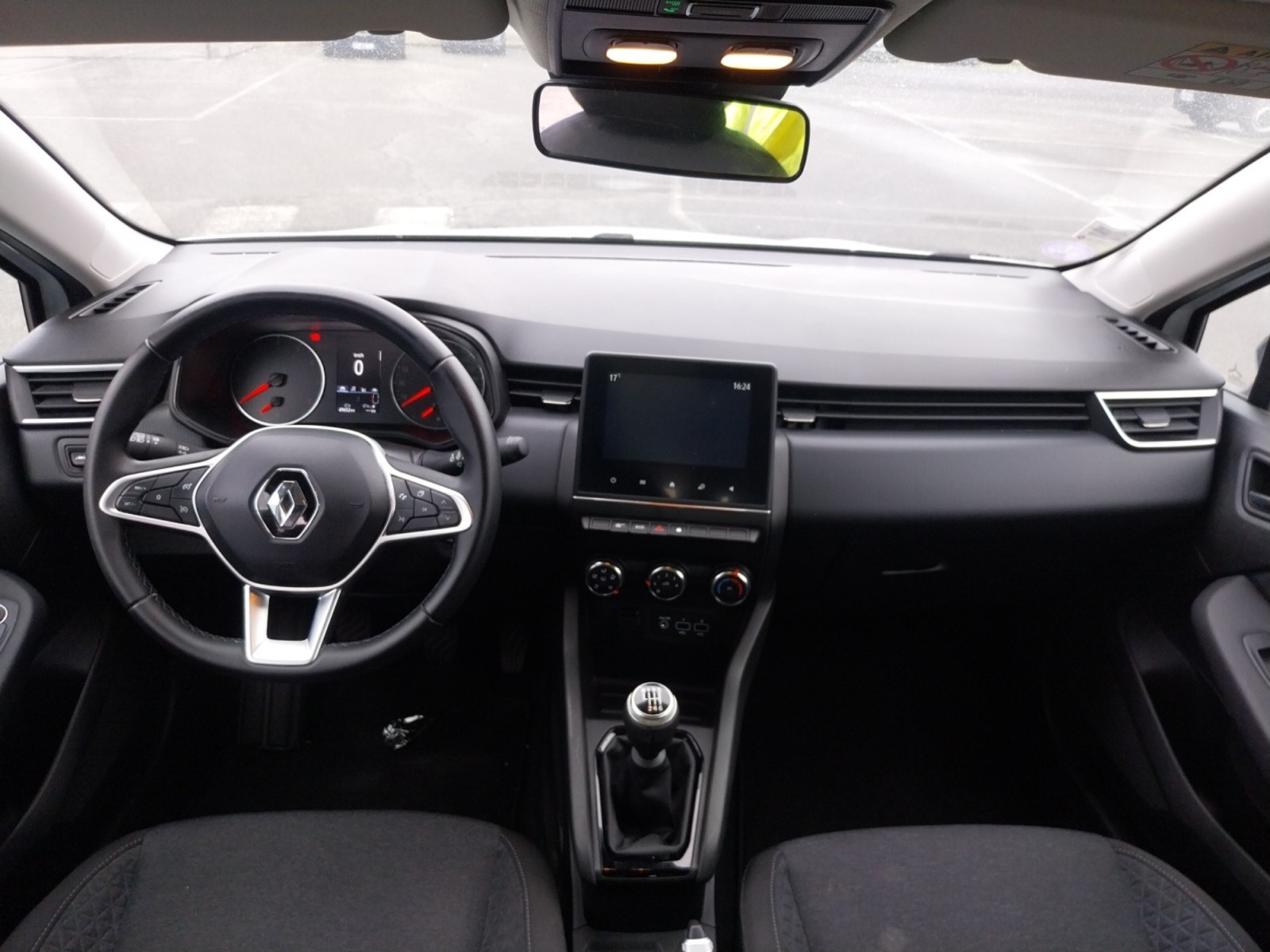 Vente en ligne Renault Clio 5 Clio TCe 90 au prix de 13 490 €