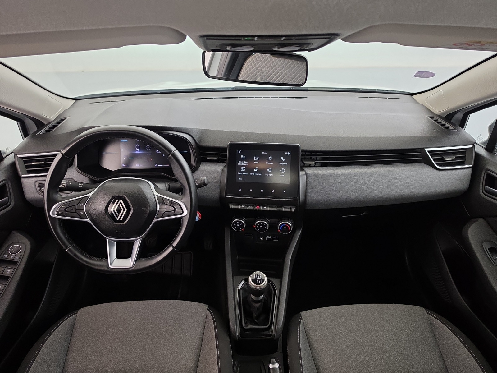 Vente en ligne Renault Clio 5 Clio TCe 90 au prix de 13 990 €