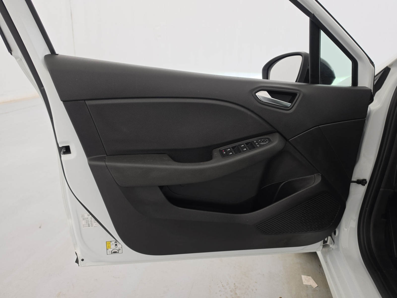 Vente en ligne Renault Clio 5 Clio TCe 90 au prix de 13 990 €