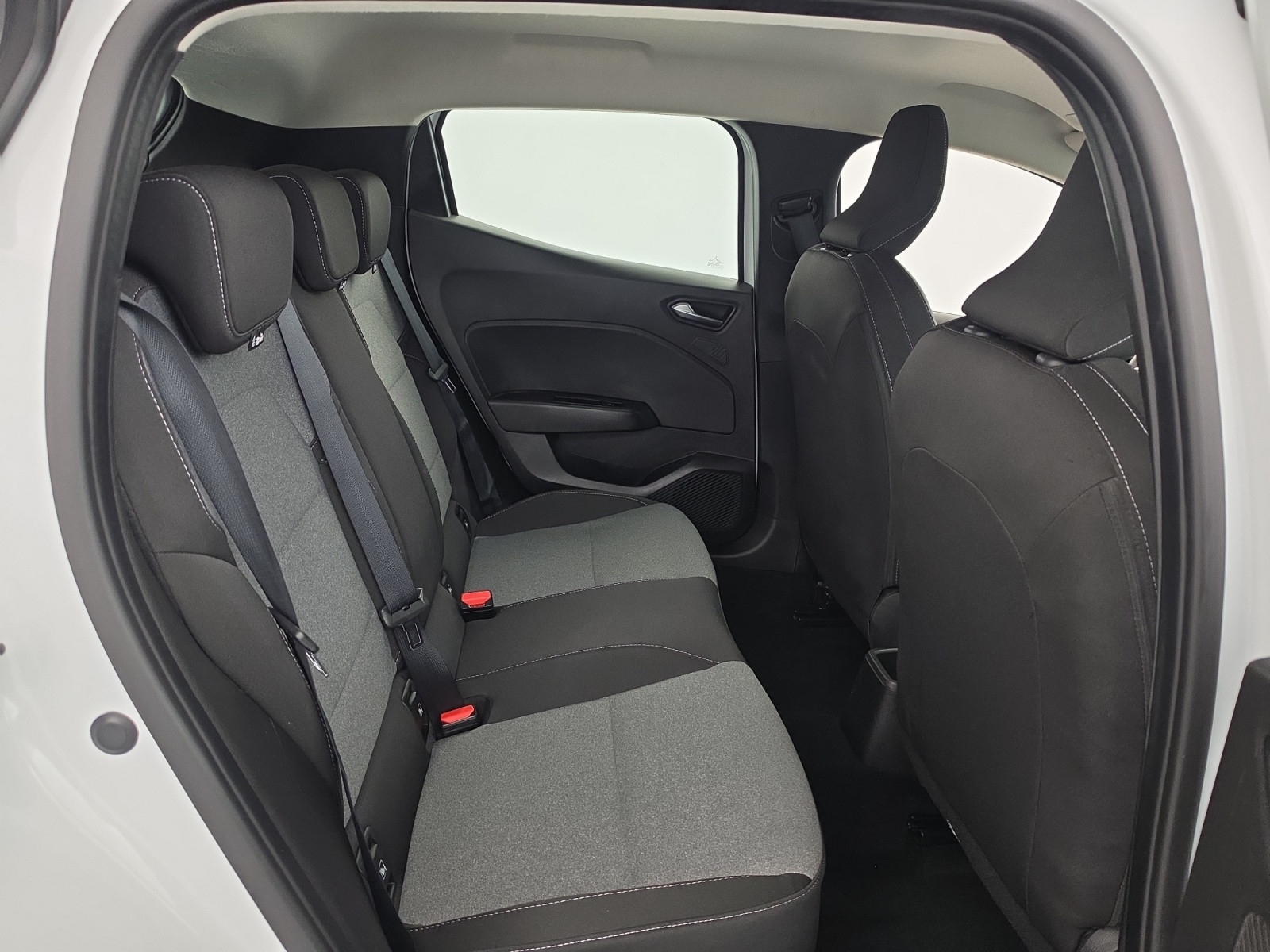 Vente en ligne Renault Clio 5 Clio TCe 90 au prix de 13 990 €