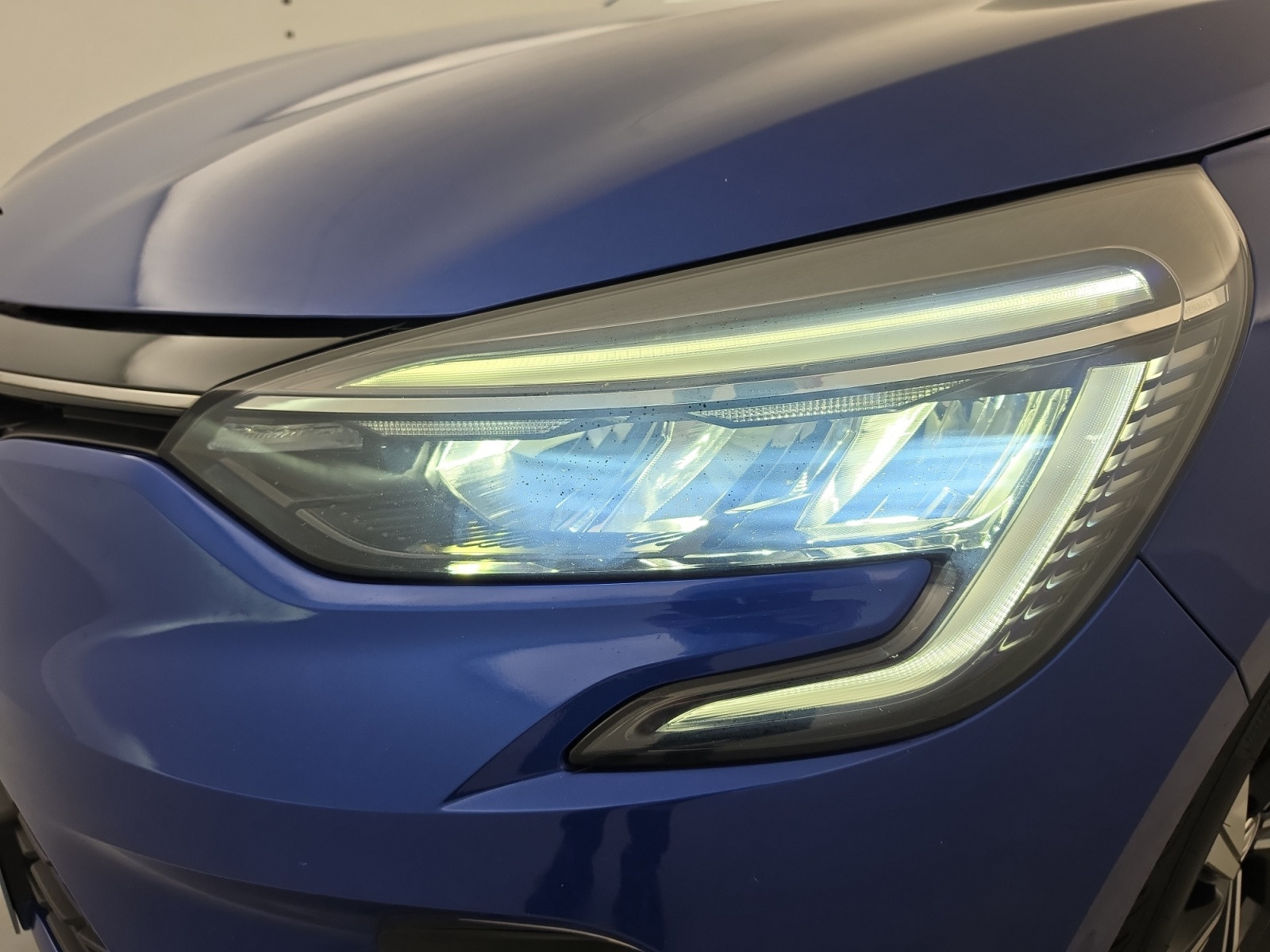 Vente en ligne Renault Clio 5 Clio TCe 90 au prix de 14 490 €