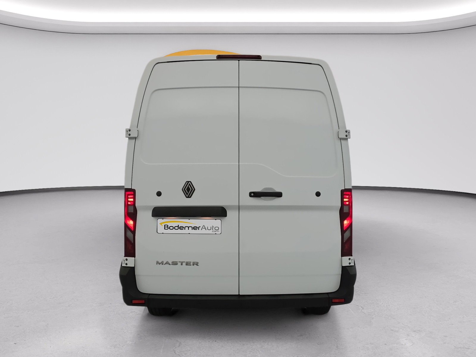 Vente en ligne Renault Master Fourgon MASTER FG BLUE DCI 130 L2H2 3T5 TR au prix de 28 990 €
