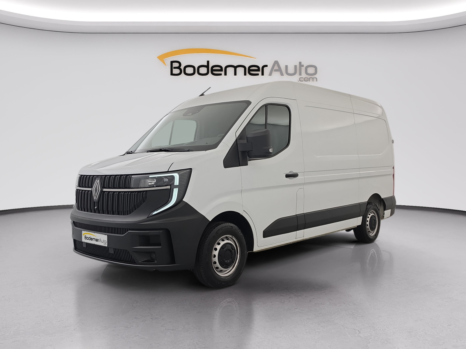 Renault Master Fourgon MASTER FG BLUE DCI 130 L2H2 3T5 TR occasion de 2024 en vente à Caen