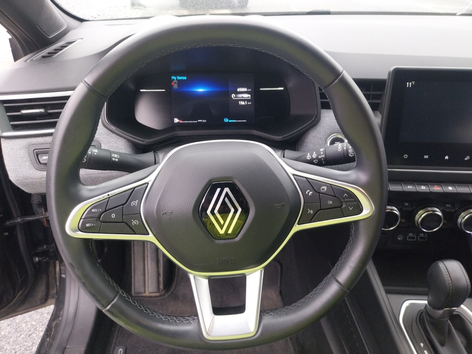 Vente en ligne Renault Clio 5 Clio E-Tech full hybrid 145 au prix de 17 990 €