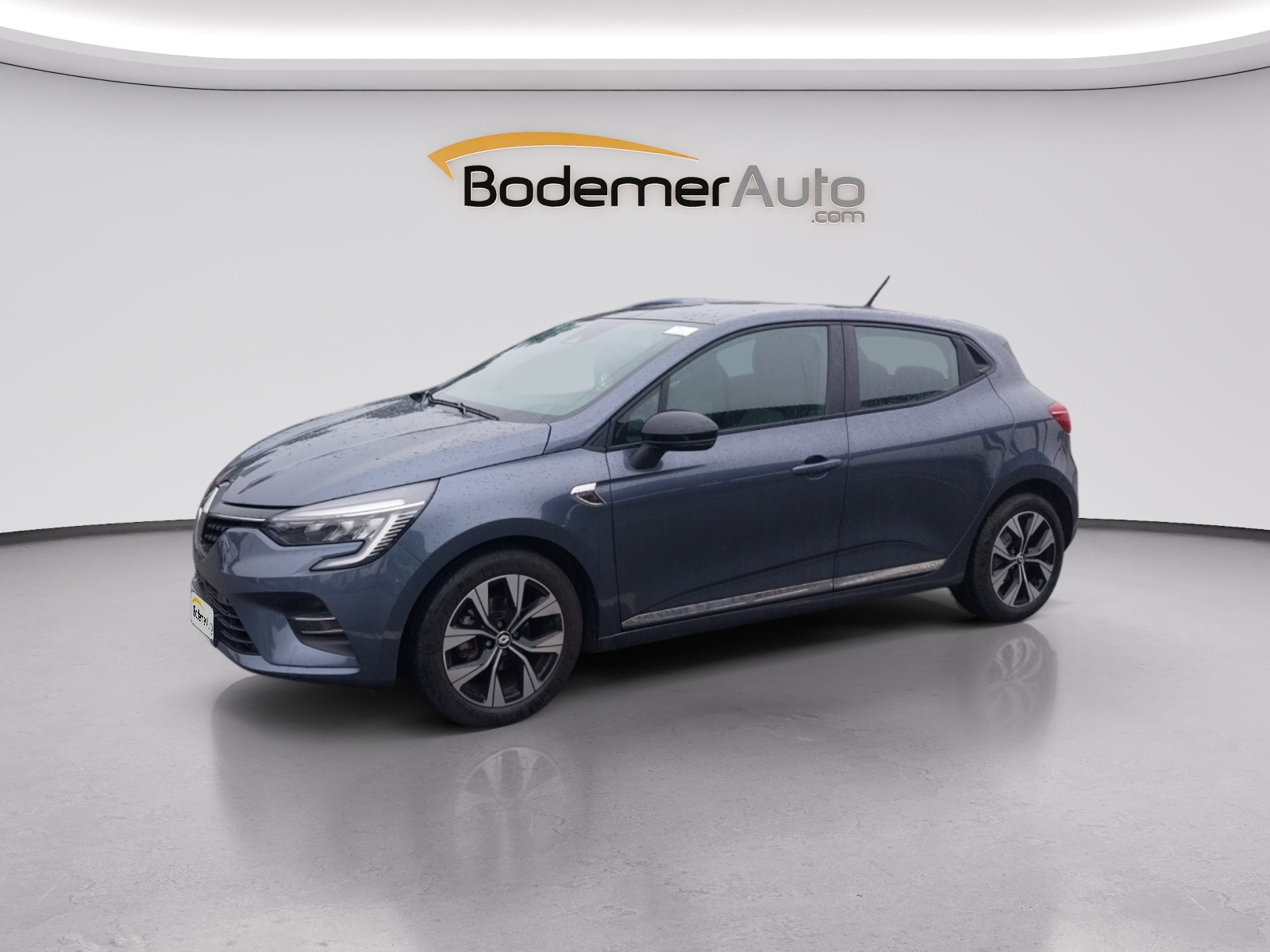 Renault Clio 5 Clio TCe 90 - 21N occasion de 2021 en vente à Caen