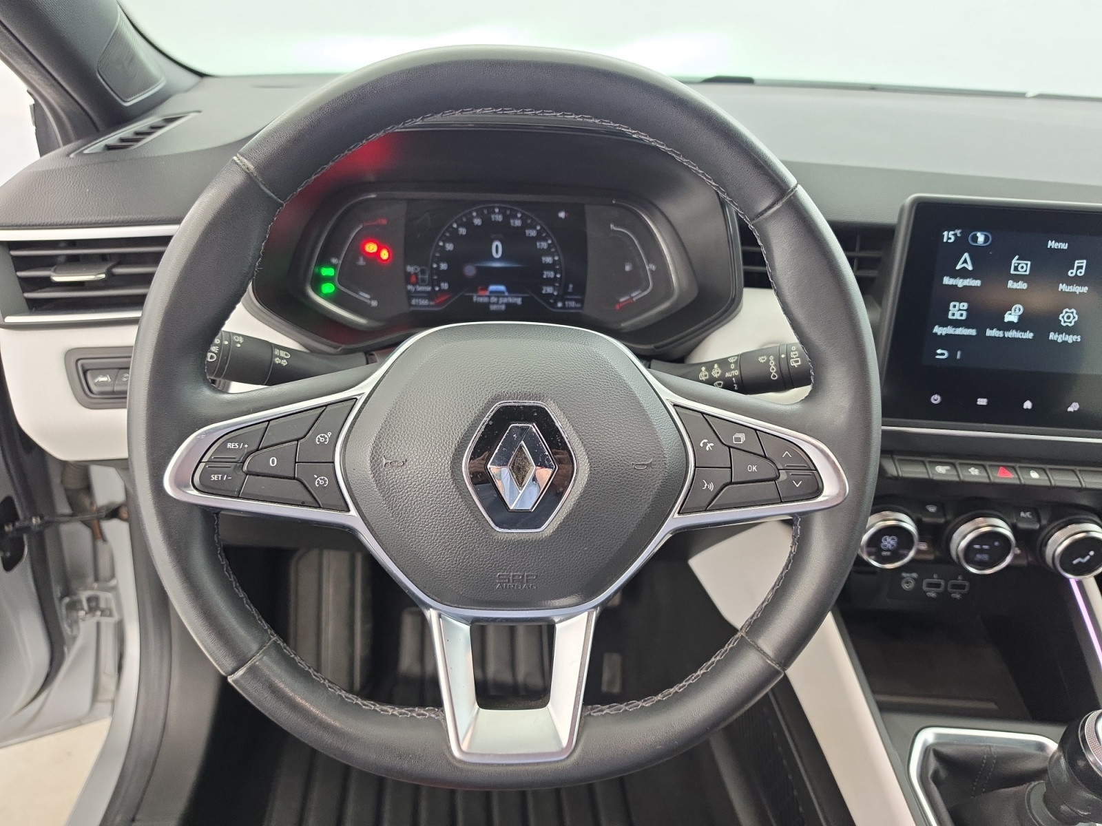 Vente en ligne Renault Clio 5 Clio TCe 90 au prix de 14 990 €