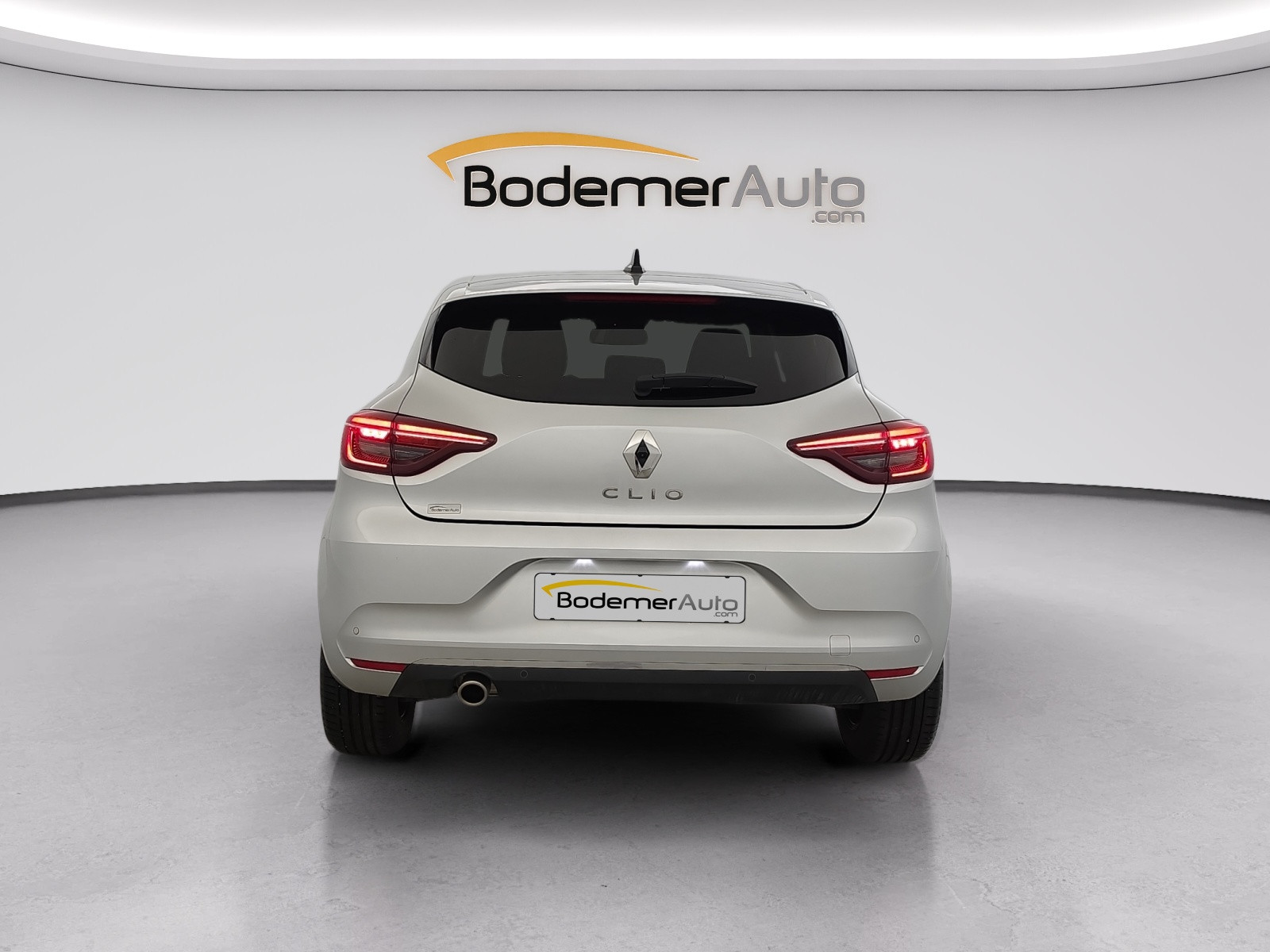 Vente en ligne Renault Clio 5 Clio TCe 90 au prix de 14 990 €