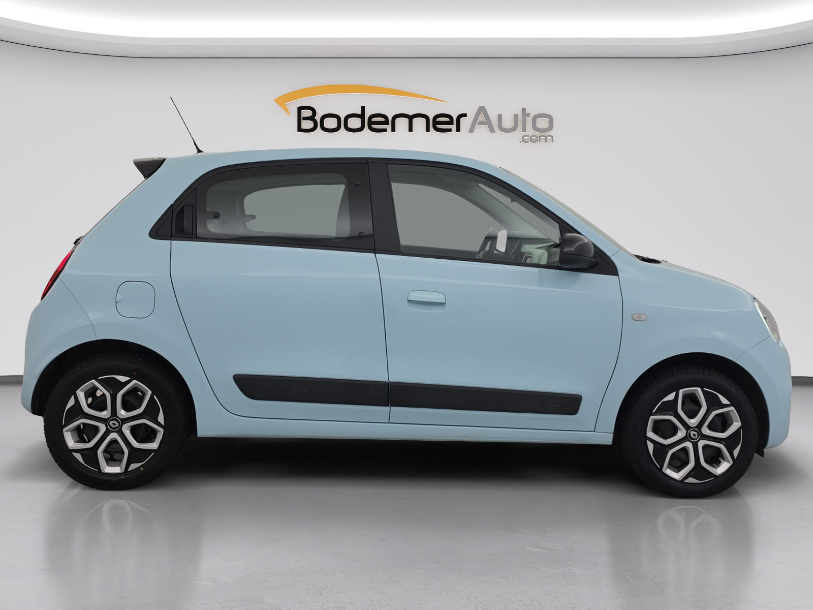 Vente en ligne Renault Twingo Electrique Twingo III E-Tech au prix de 13 990 €