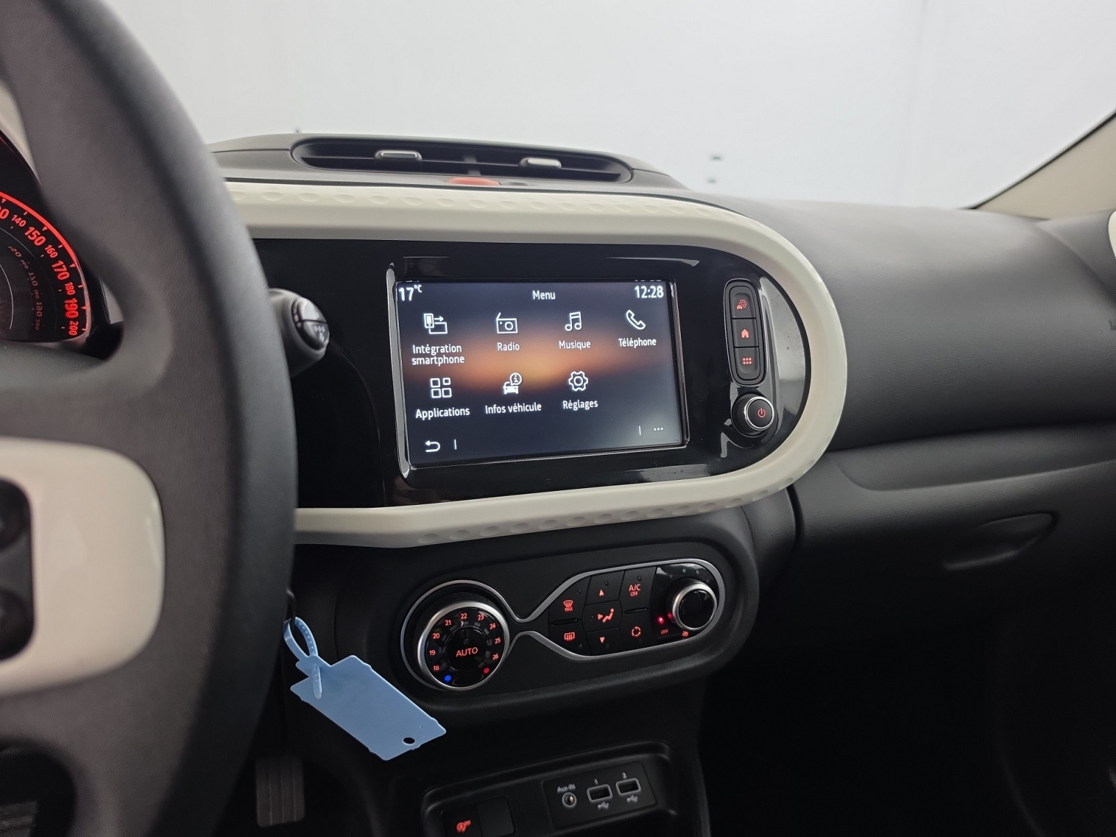 Vente en ligne Renault Twingo 3  SCe 65 au prix de 12 590 €