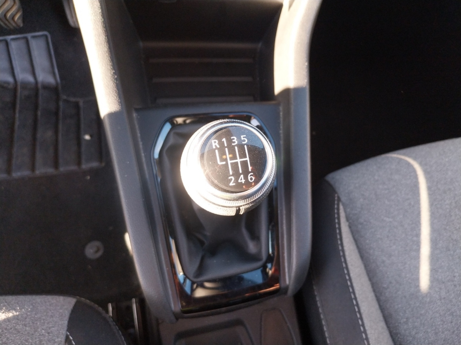 Vente en ligne Renault Clio 5 Clio TCe 90 ch GSR2 au prix de 15 990 €