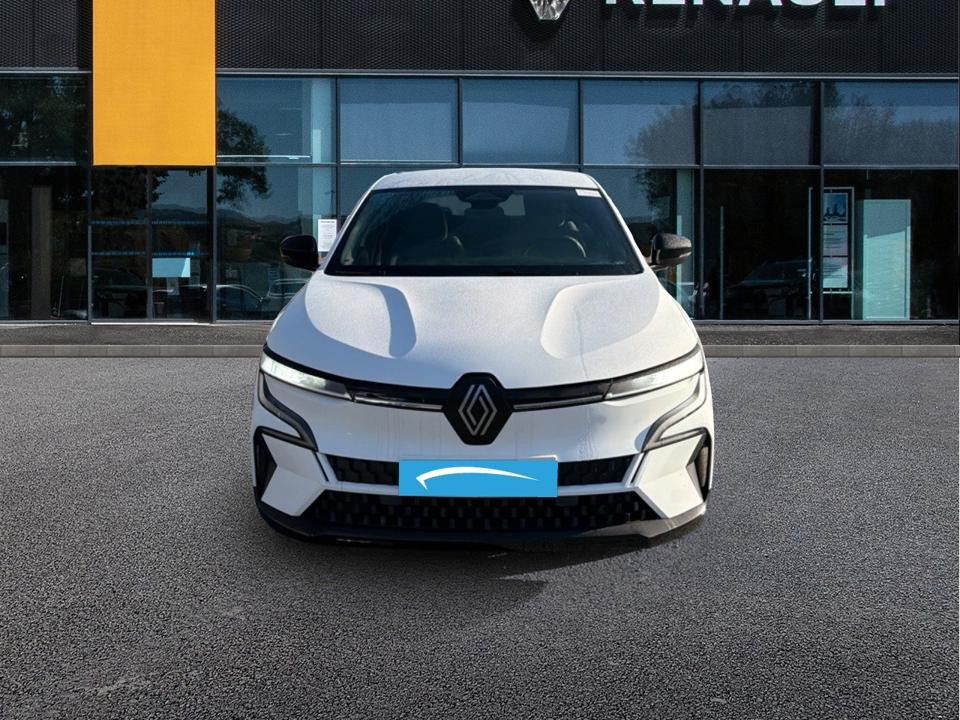 Vente en ligne Renault Megane E-Tech  130 ch autonomie urbaine AC7 GSR2 au prix de 21 990 €