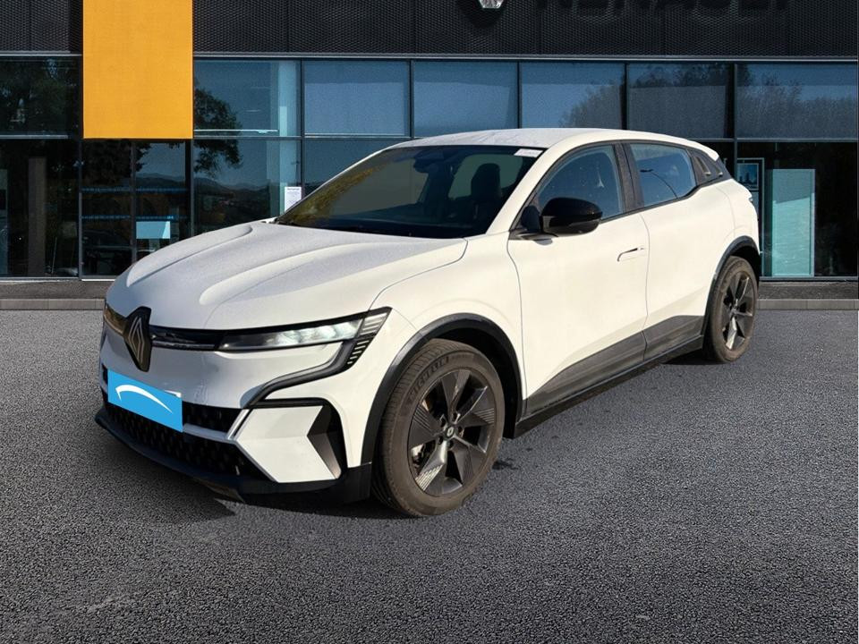 Renault Megane E-Tech  130 ch autonomie urbaine AC7 GSR2 occasion de 2024 en vente à Caen