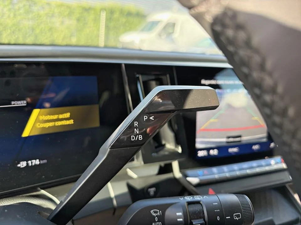 Vente en ligne Renault Megane E-Tech  130 ch autonomie urbaine AC7 GSR2 au prix de 21 990 €