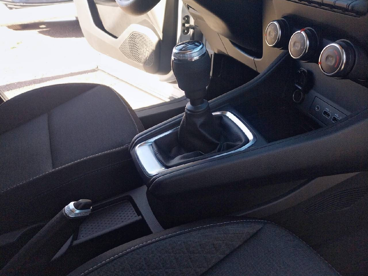 Vente en ligne Renault Captur  TCe 90 au prix de 15 990 €