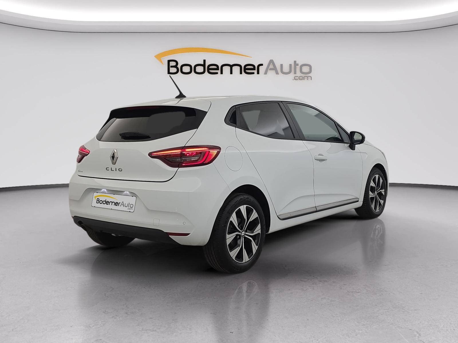 Vente en ligne Renault Clio 5 Clio SCe 65 au prix de 12 790 €