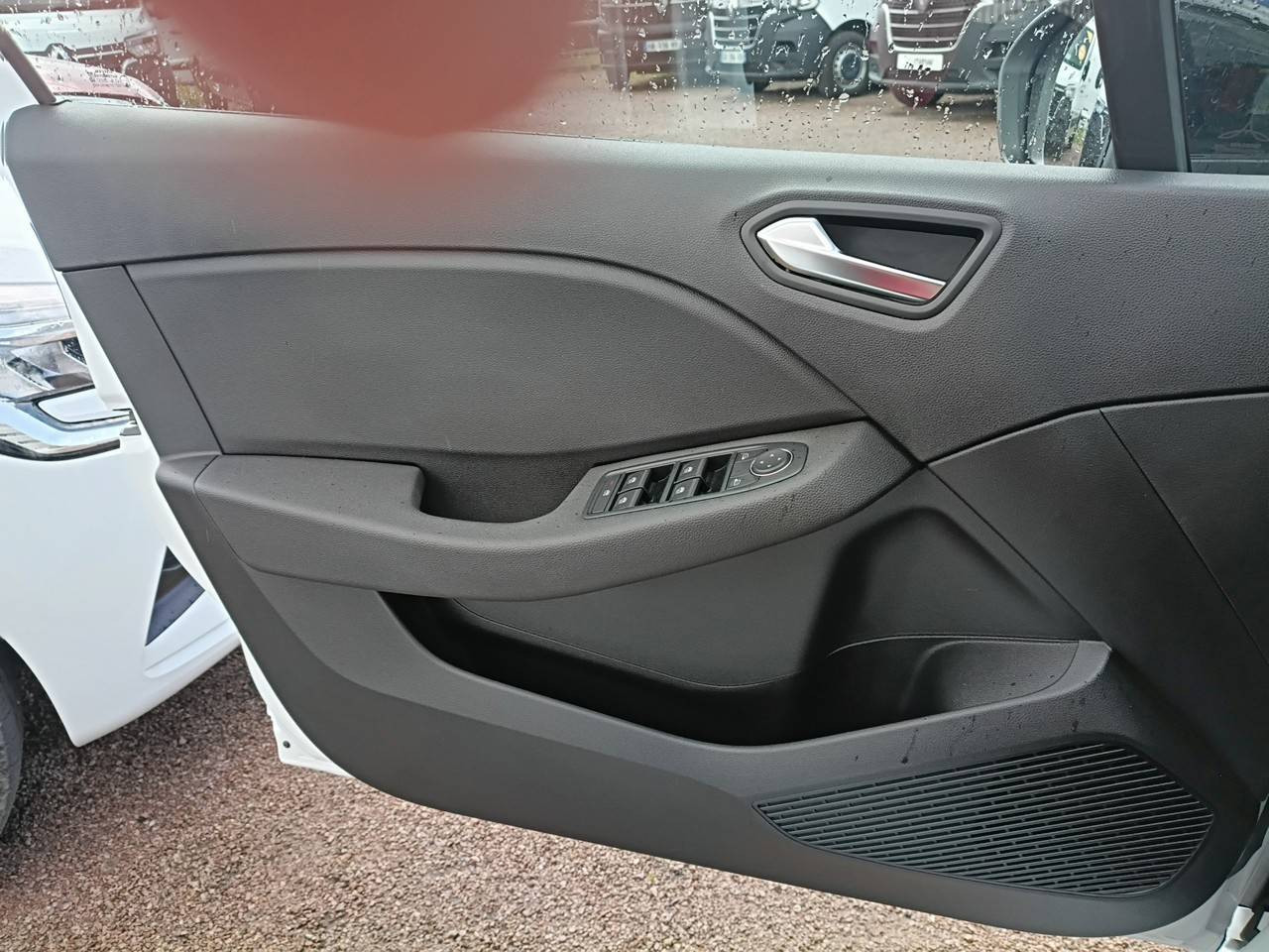 Vente en ligne Renault Clio 5 Clio E-Tech full hybrid 145 ch GSR2 au prix de 17 990 €