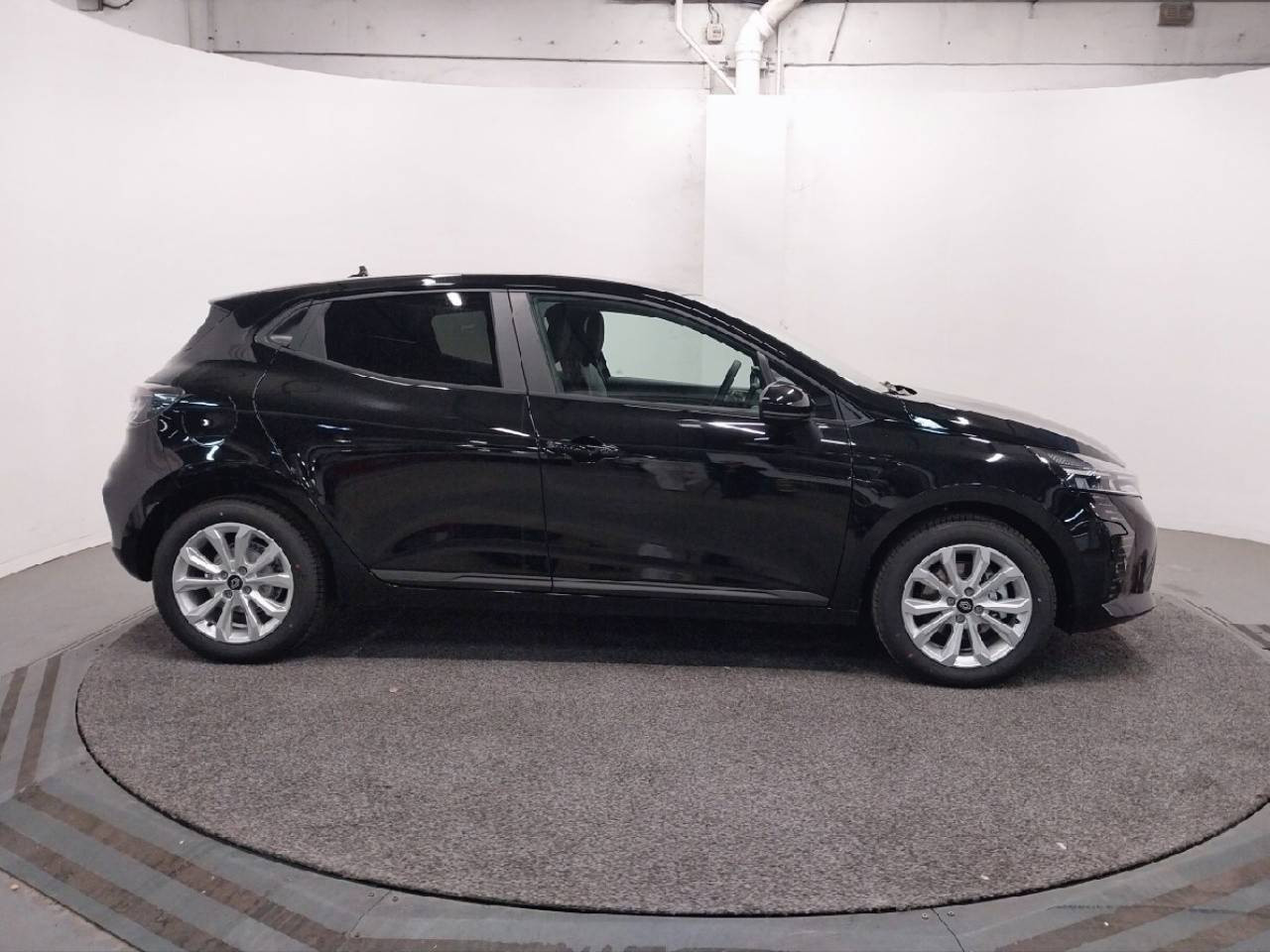 Vente en ligne Renault Clio 5 Clio Blue dCi 100 ch au prix de 19 900 €