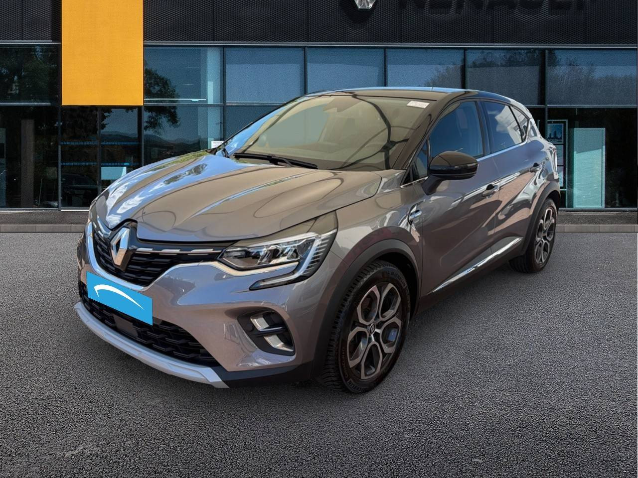 Renault Captur  E-Tech full hybrid 145 occasion de 2023 en vente à Caen