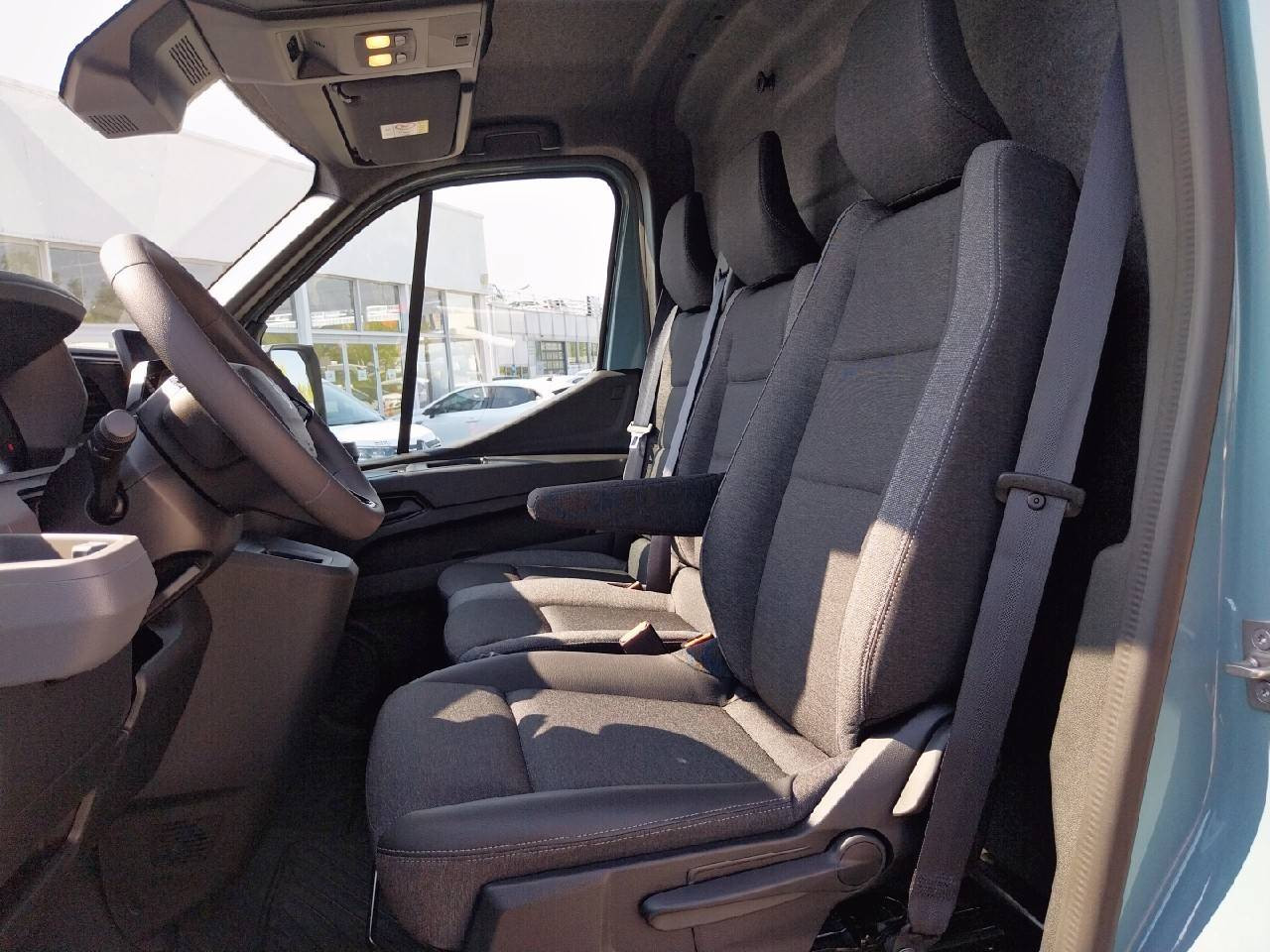 Vente en ligne Renault Master E-Tech MASTER ELECTRIQUE FGN L2H2 3T5 GRANDE AUTONOMIE au prix de 49 922 €