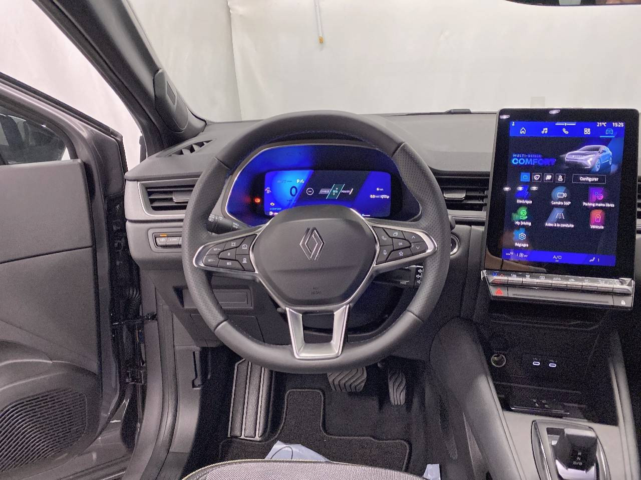 Vente en ligne Renault Symbioz  E-Tech full hybrid 160 ch au prix de 38 000 €
