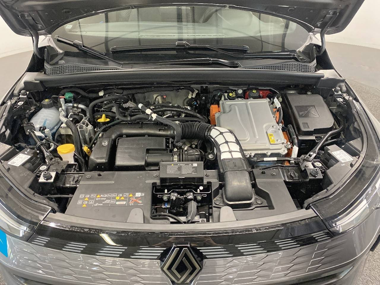 Vente en ligne Renault Symbioz  E-Tech full hybrid 160 ch au prix de 38 000 €