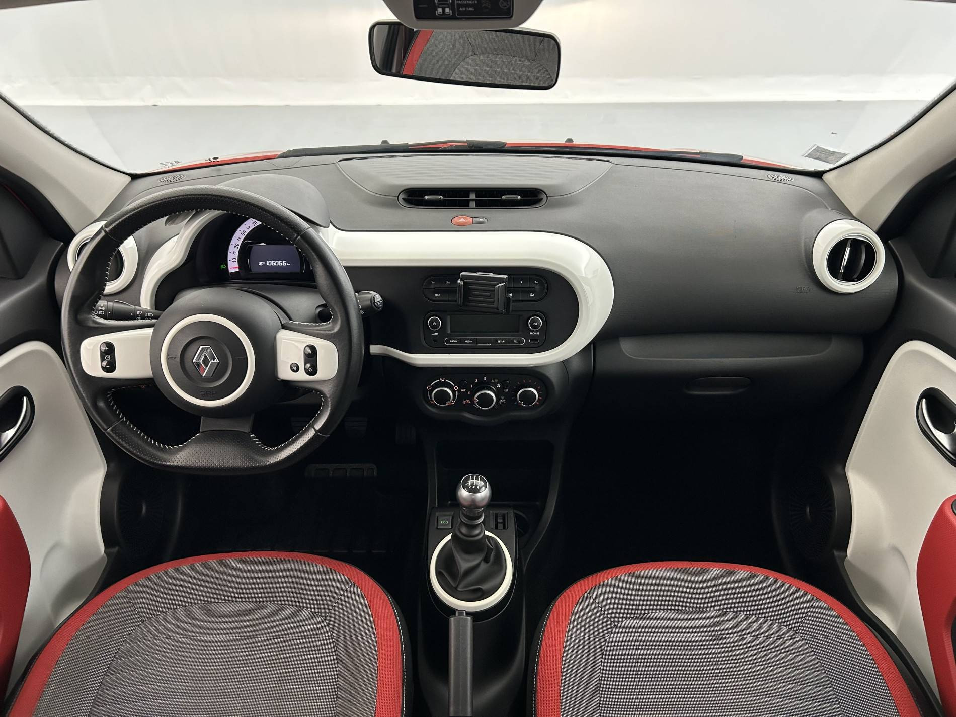 Vente en ligne Renault Twingo 3  0.9 TCe 90 Energy au prix de 8 690 €