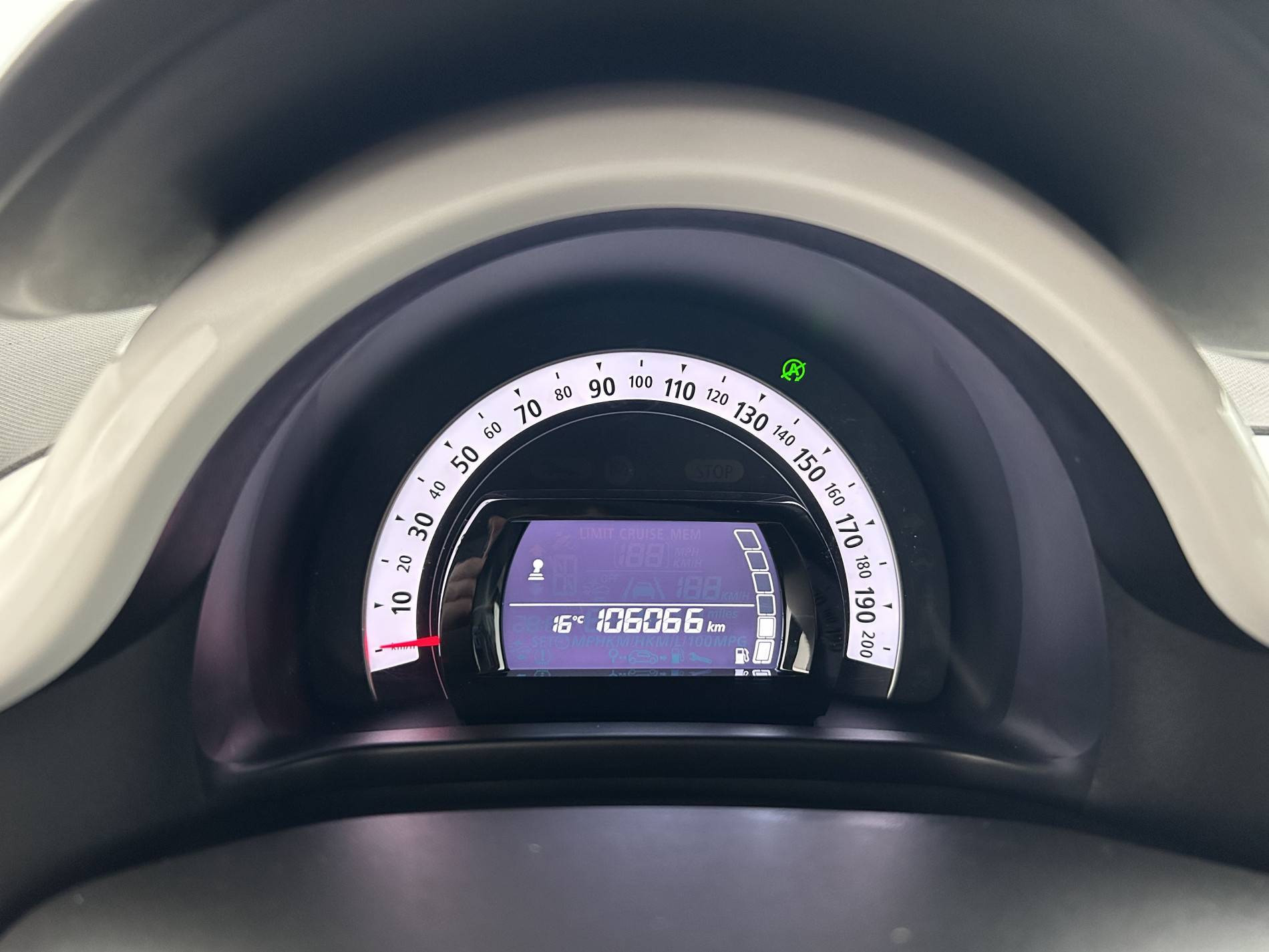 Vente en ligne Renault Twingo 3  0.9 TCe 90 Energy au prix de 8 690 €