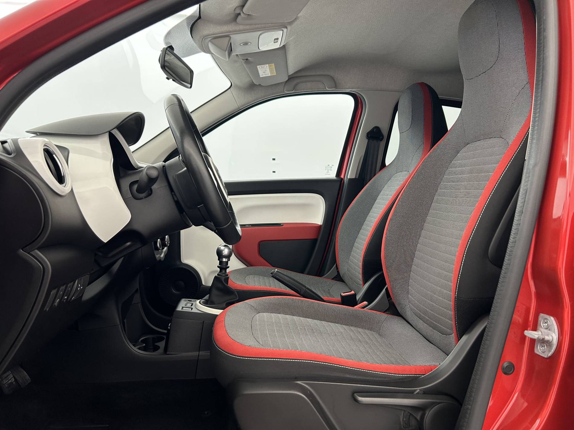 Vente en ligne Renault Twingo 3  0.9 TCe 90 Energy au prix de 8 690 €