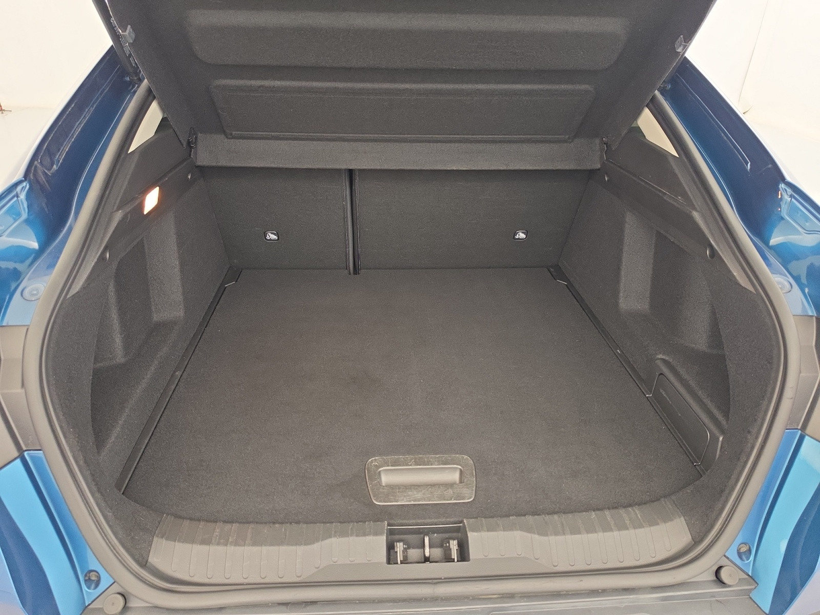 Vente en ligne Renault Arkana  E-Tech hybride 145 - 22 au prix de 20 990 €