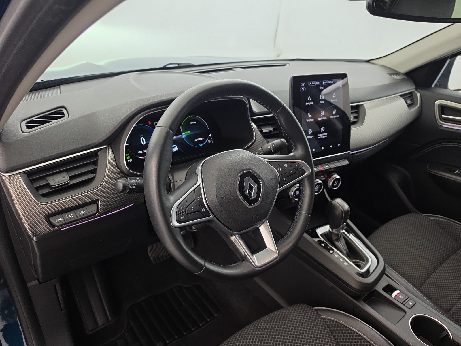 Vente en ligne Renault Arkana  E-Tech hybride 145 - 22 au prix de 20 990 €