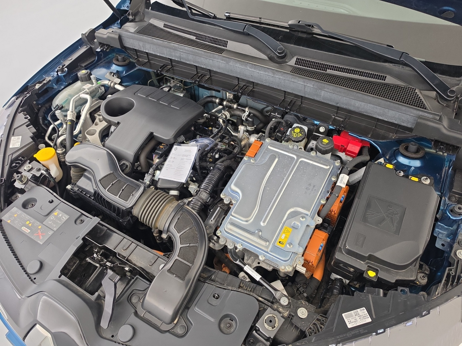 Vente en ligne Renault Arkana  E-Tech hybride 145 - 22 au prix de 20 990 €