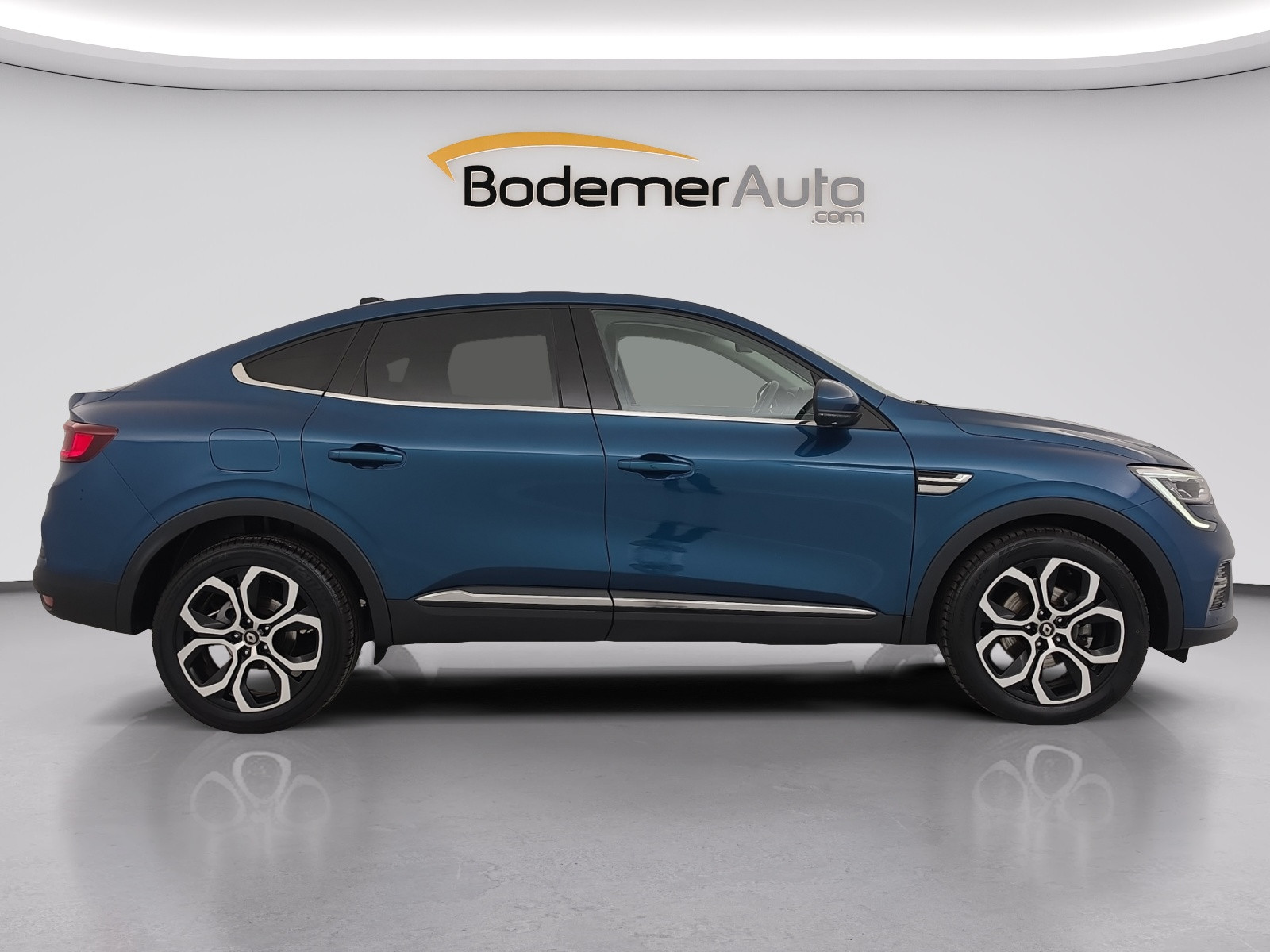 Vente en ligne Renault Arkana  E-Tech hybride 145 - 22 au prix de 20 990 €