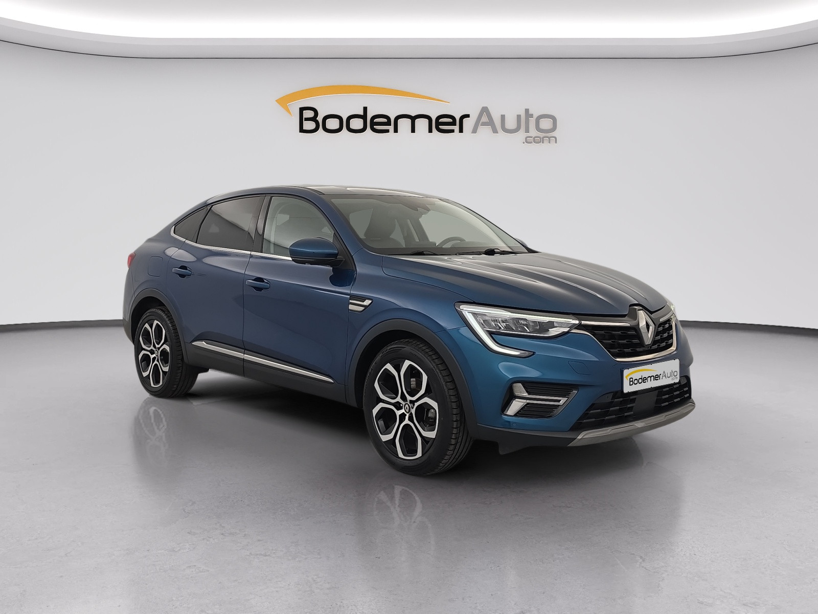 Vente en ligne Renault Arkana  E-Tech hybride 145 - 22 au prix de 20 990 €