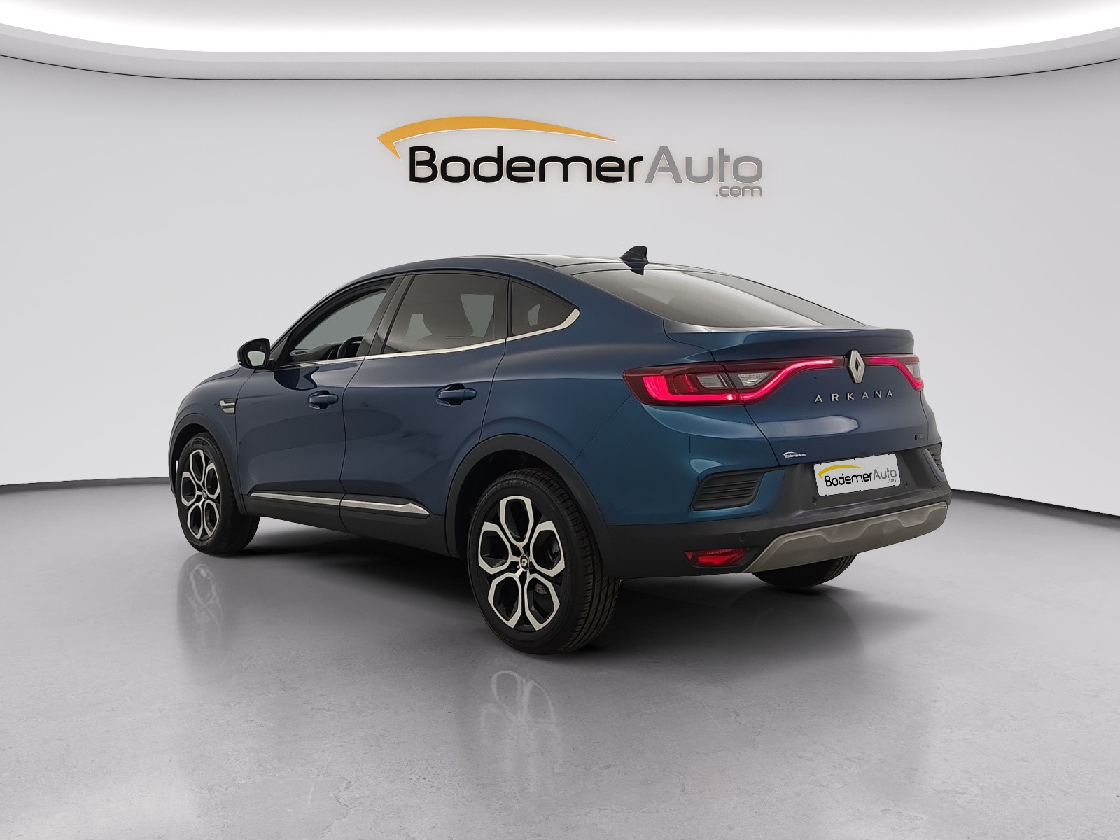 Vente en ligne Renault Arkana  E-Tech hybride 145 - 22 au prix de 20 990 €