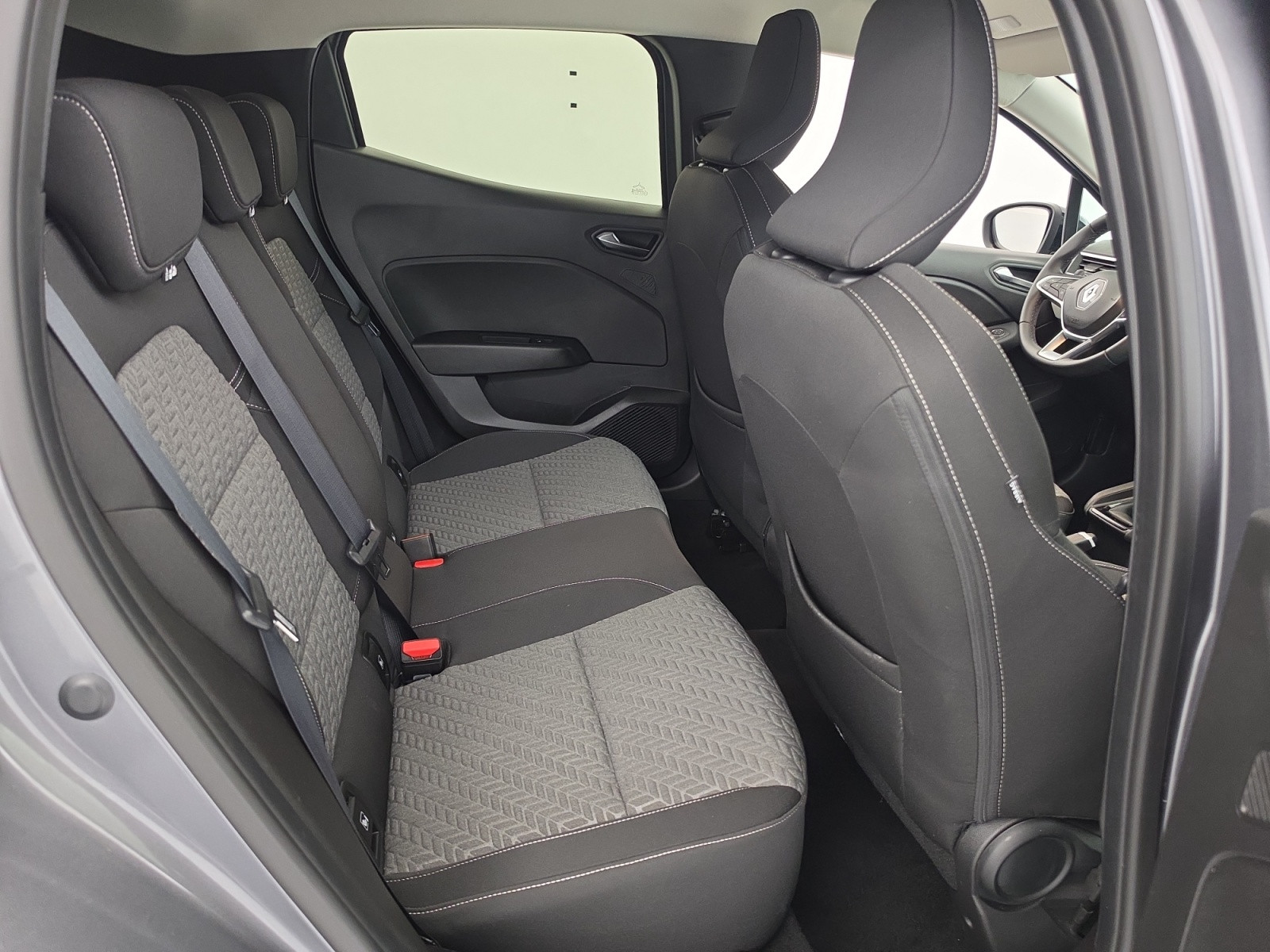 Vente en ligne Renault Clio 5 Clio TCe 90 au prix de 15 290 €