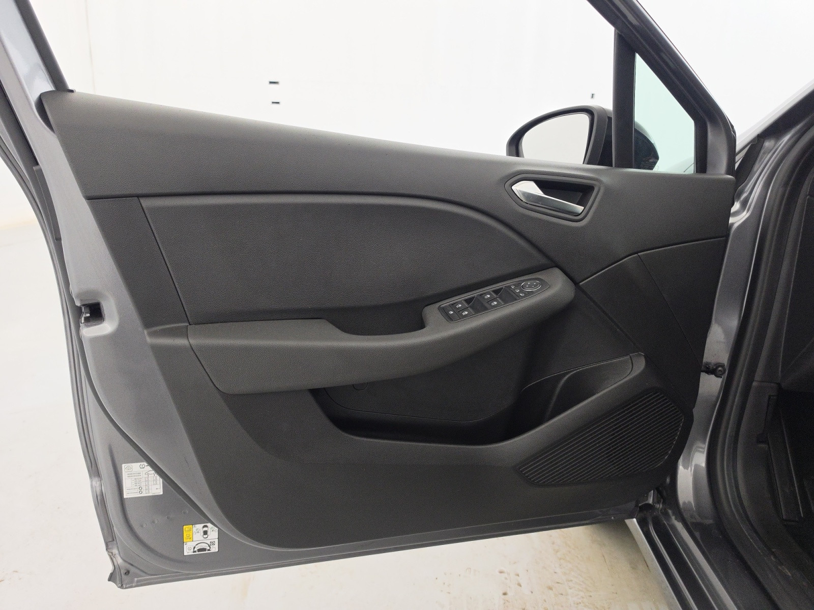 Vente en ligne Renault Clio 5 Clio TCe 90 au prix de 15 290 €