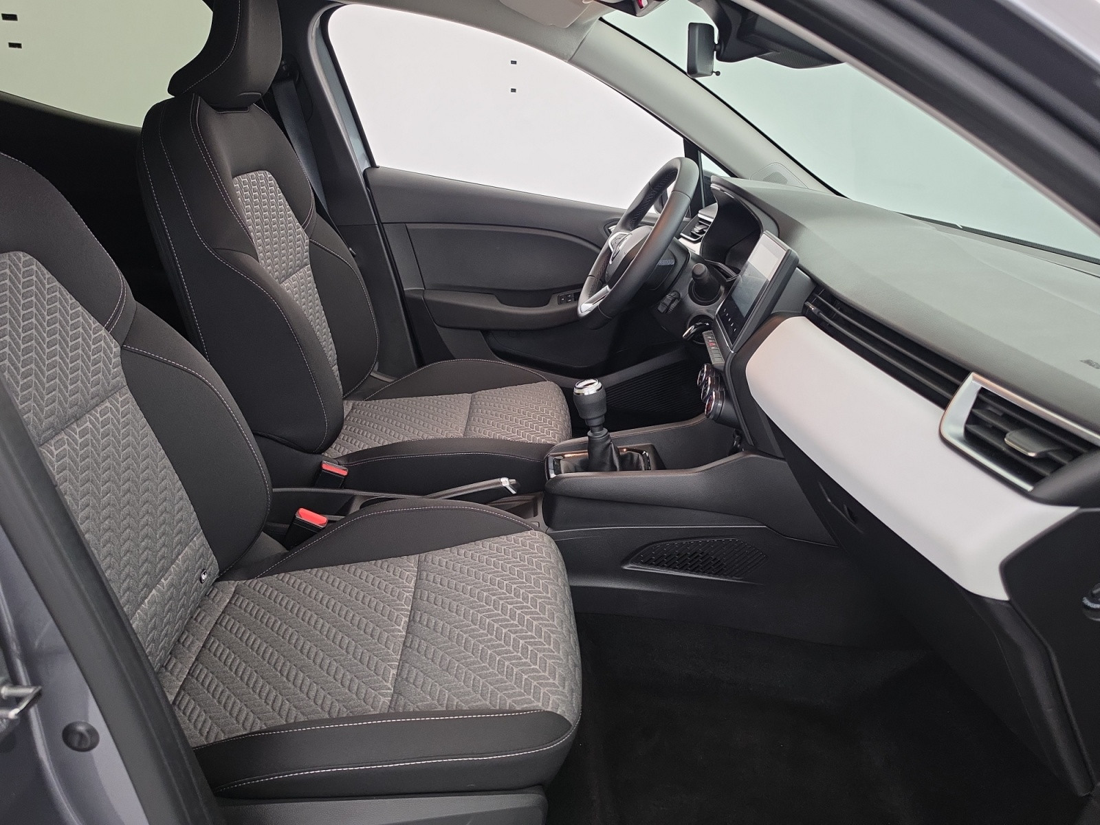 Vente en ligne Renault Clio 5 Clio TCe 90 au prix de 15 290 €