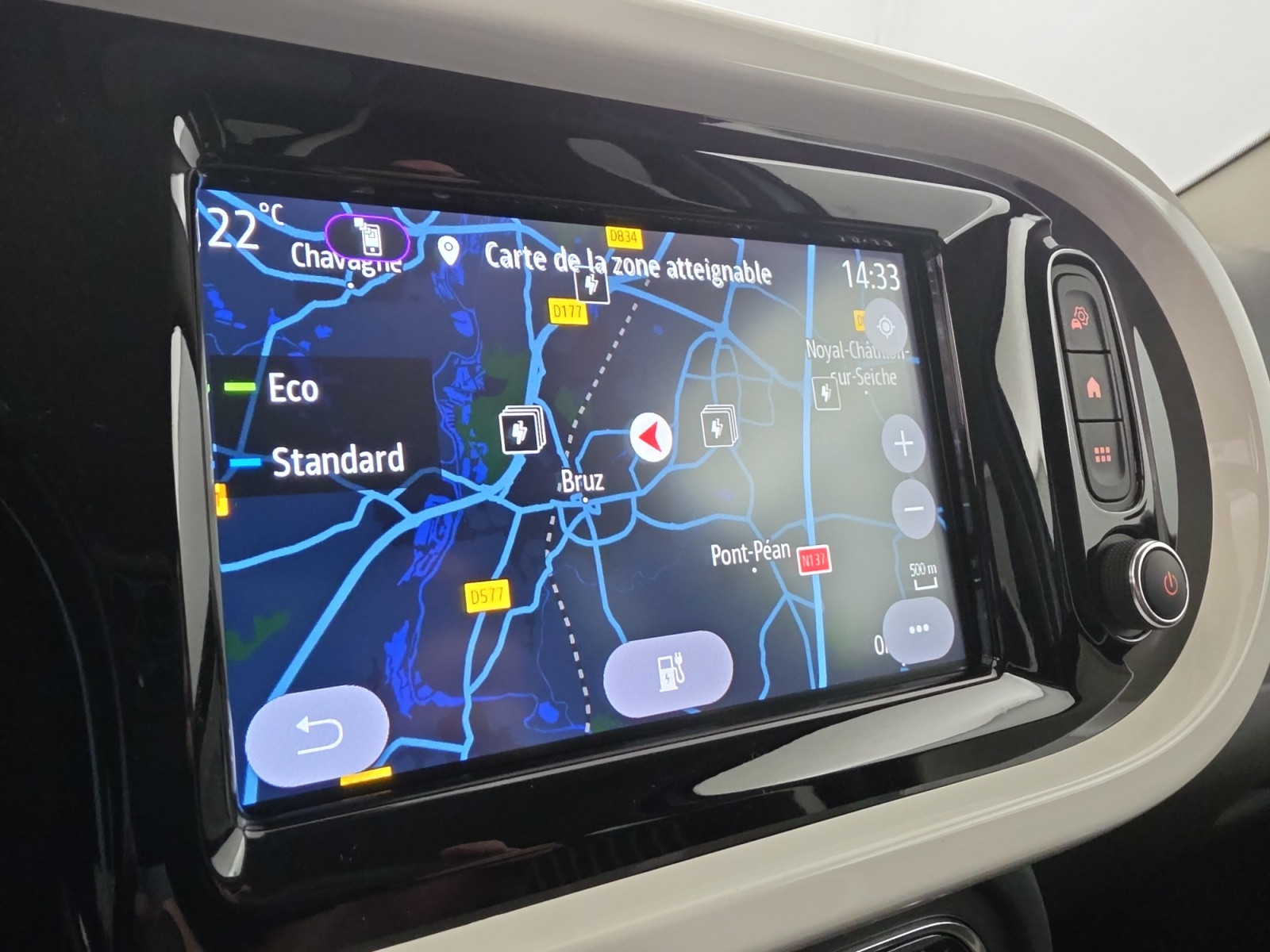 Vente en ligne Renault Twingo Electrique Twingo III E-Tech au prix de 13 990 €