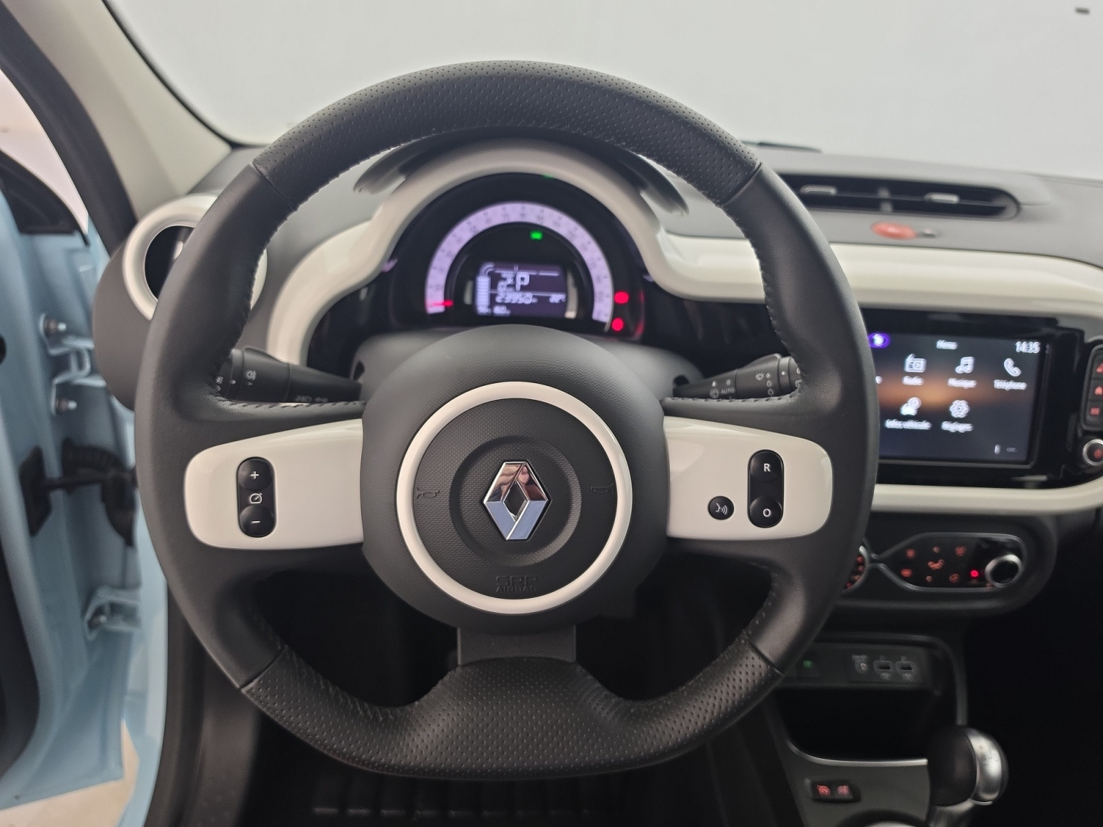Vente en ligne Renault Twingo Electrique Twingo III E-Tech au prix de 13 990 €