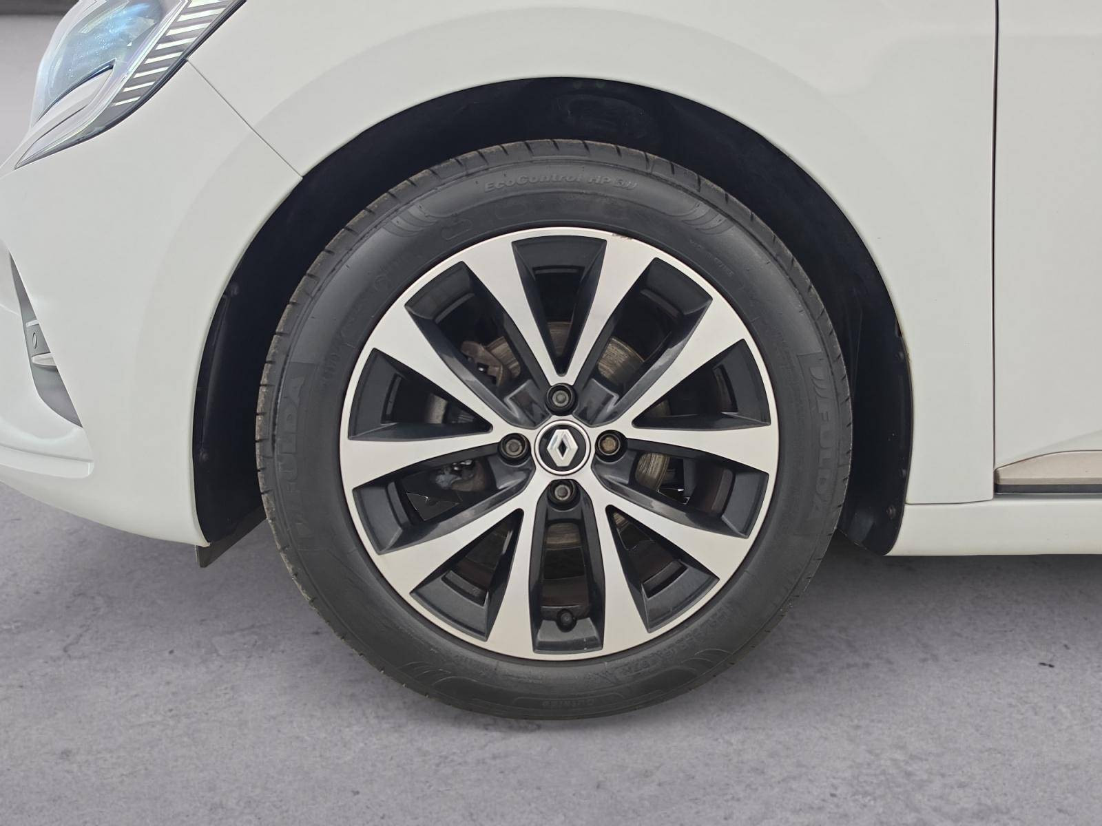Vente en ligne Renault Clio 5 Clio TCe 90 - 21N au prix de 14 490 €