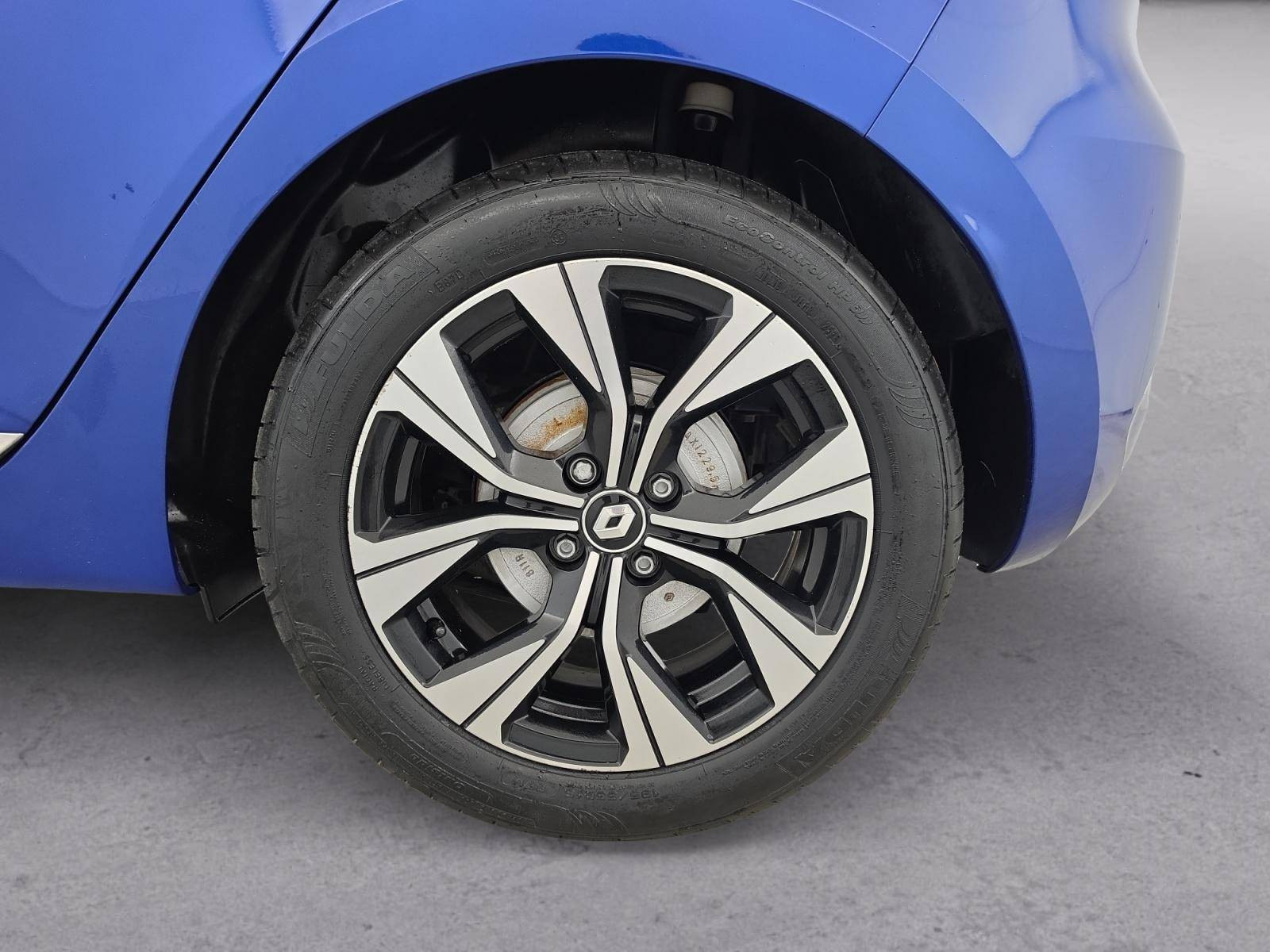 Vente en ligne Renault Clio 5 Clio E-Tech 140 - 21N au prix de 15 490 €