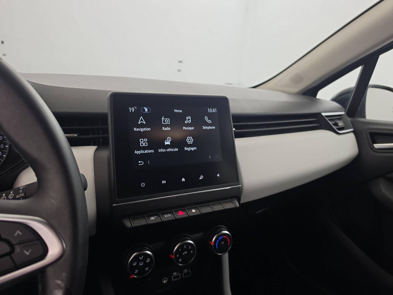 Vente en ligne Renault Clio 5 Clio TCe 90 au prix de 13 990 €
