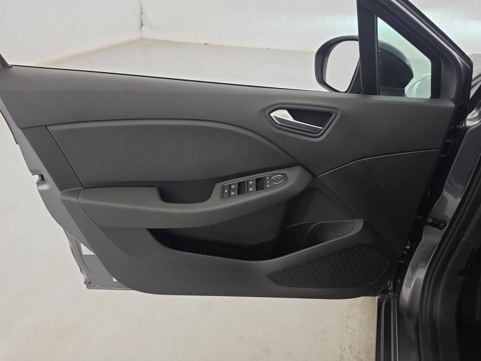 Vente en ligne Renault Clio 5 Clio TCe 90 au prix de 13 990 €