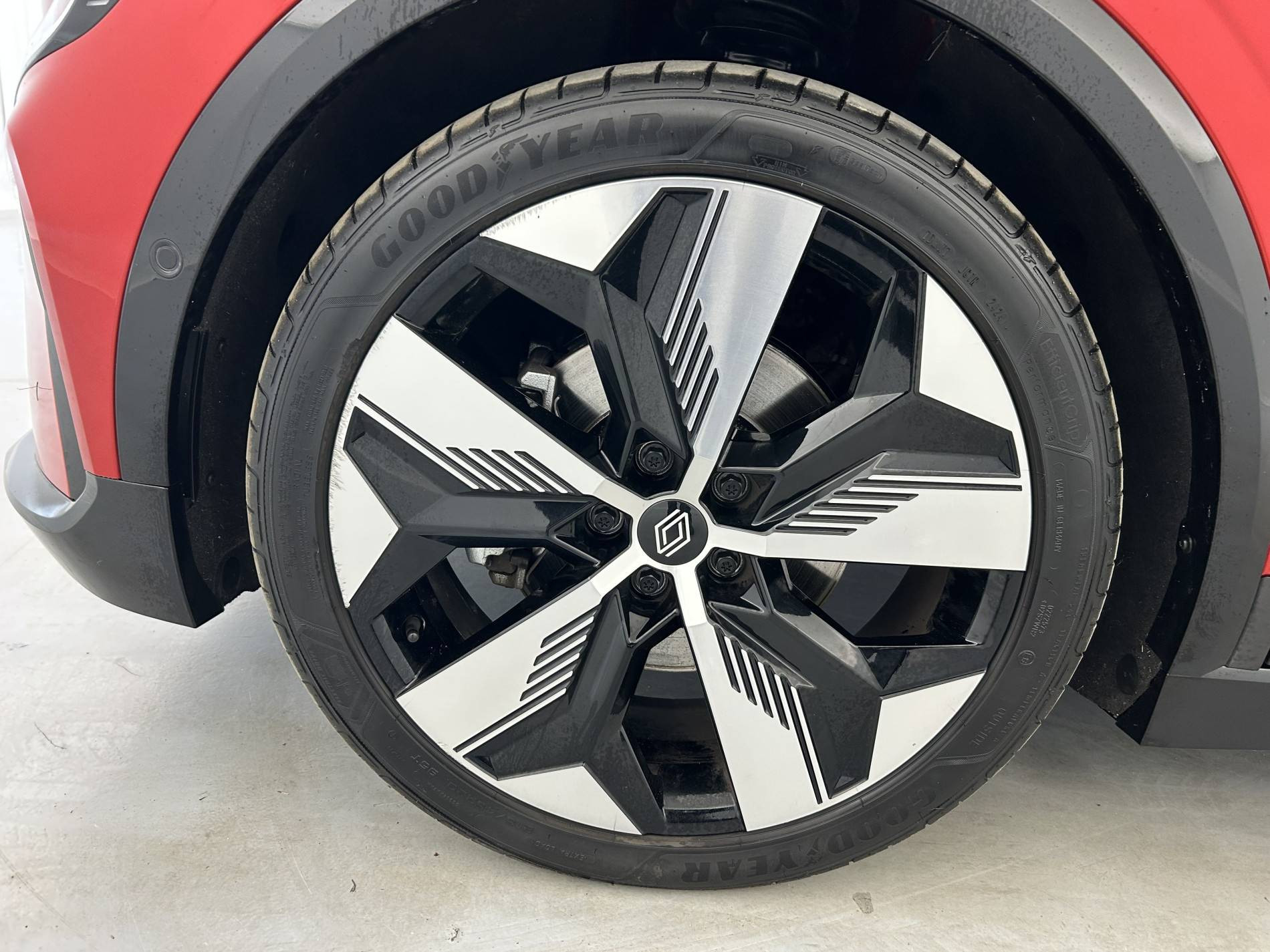 Vente en ligne Renault Megane E-Tech  220 ch autonomie confort GSR2 au prix de 28 490 €