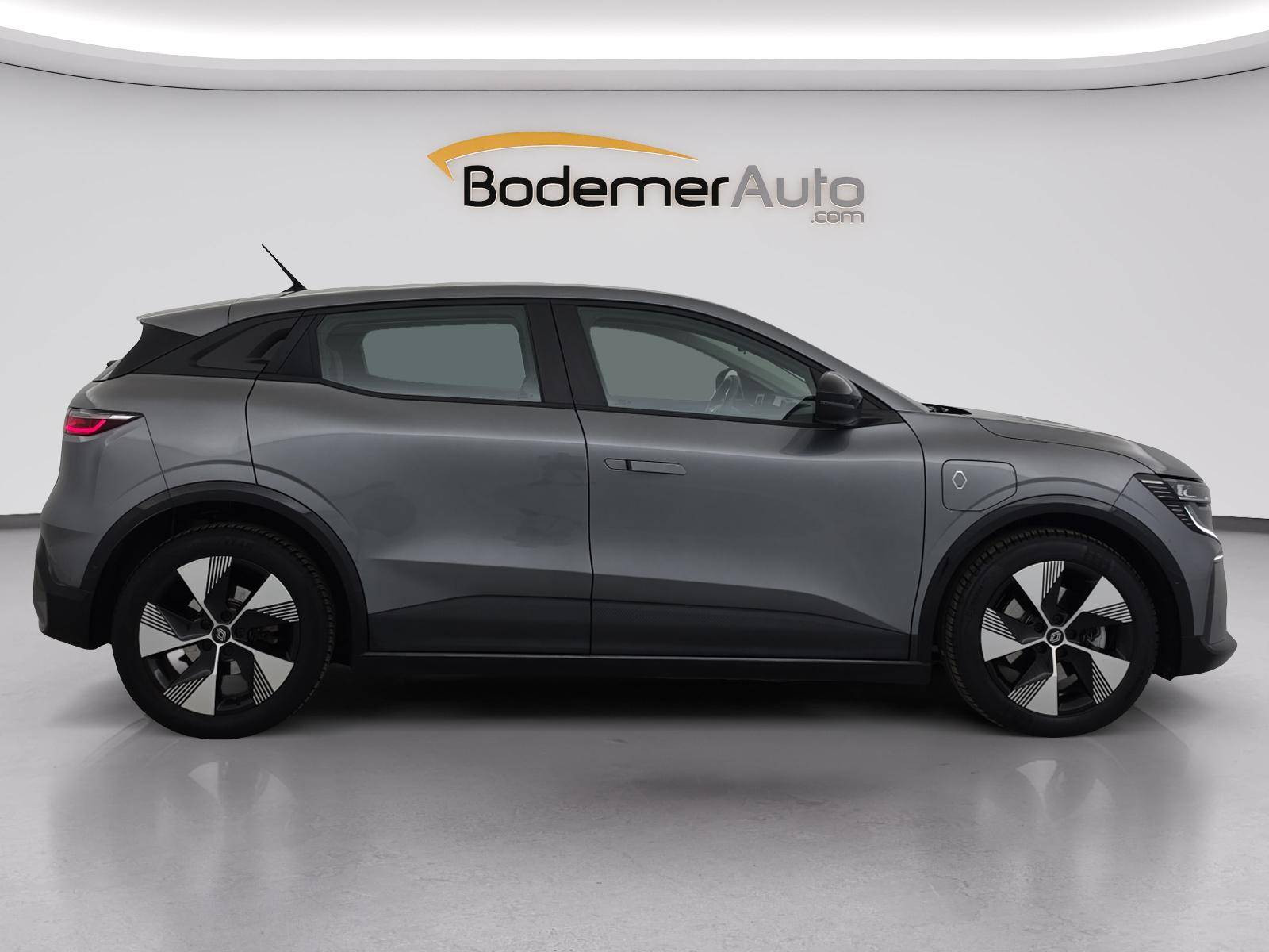 Vente en ligne Renault Megane E-Tech  EV40 130ch standard charge au prix de 19 990 €