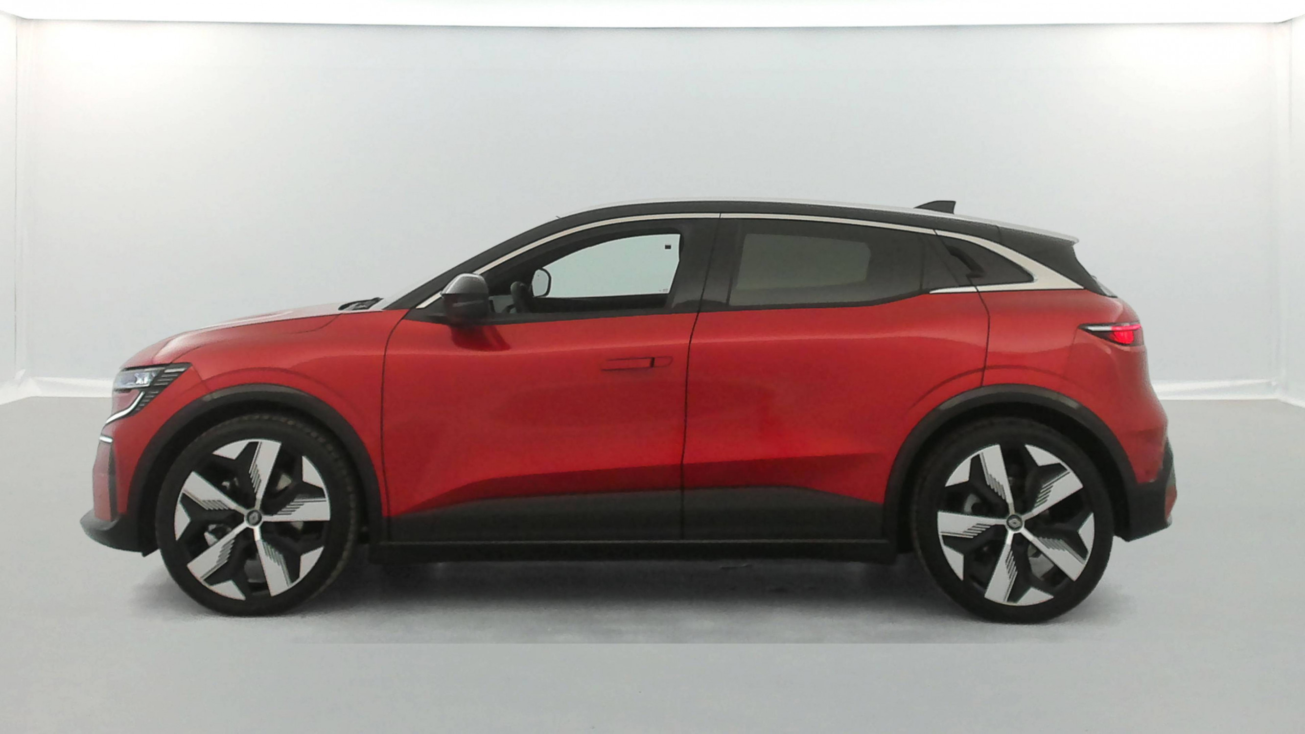 Vente en ligne Renault Megane E-Tech  220 ch autonomie confort GSR2 au prix de 28 490 €